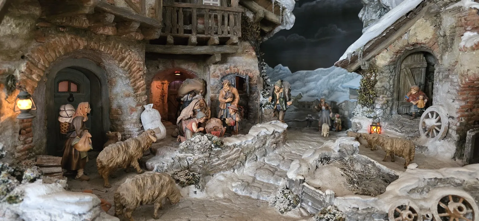 Монастырь Бранденбург, историческое здание в Германии