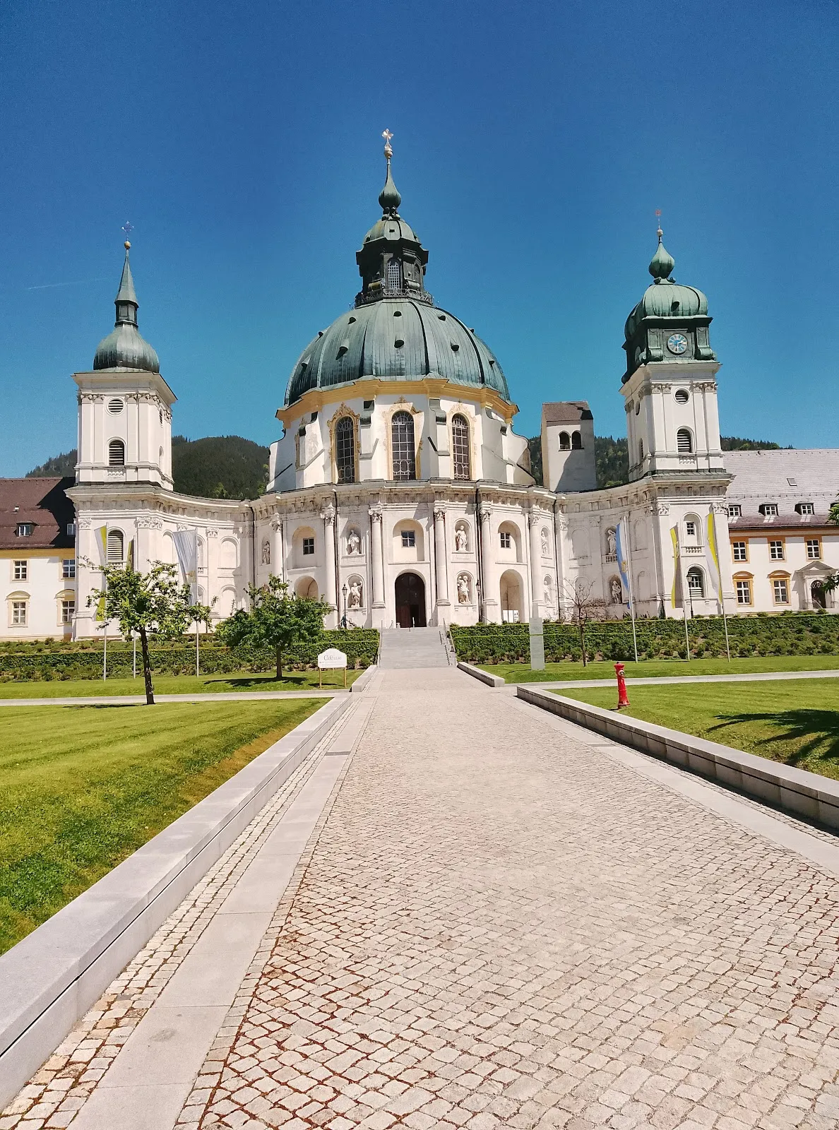 Монастырь Этталь