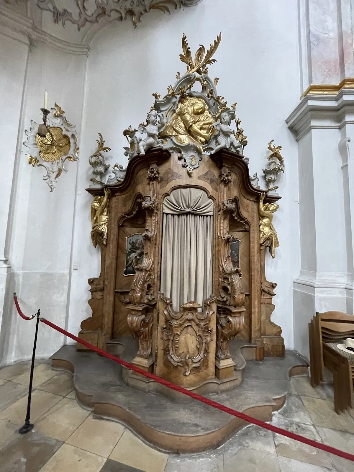 Монастырь Этталь