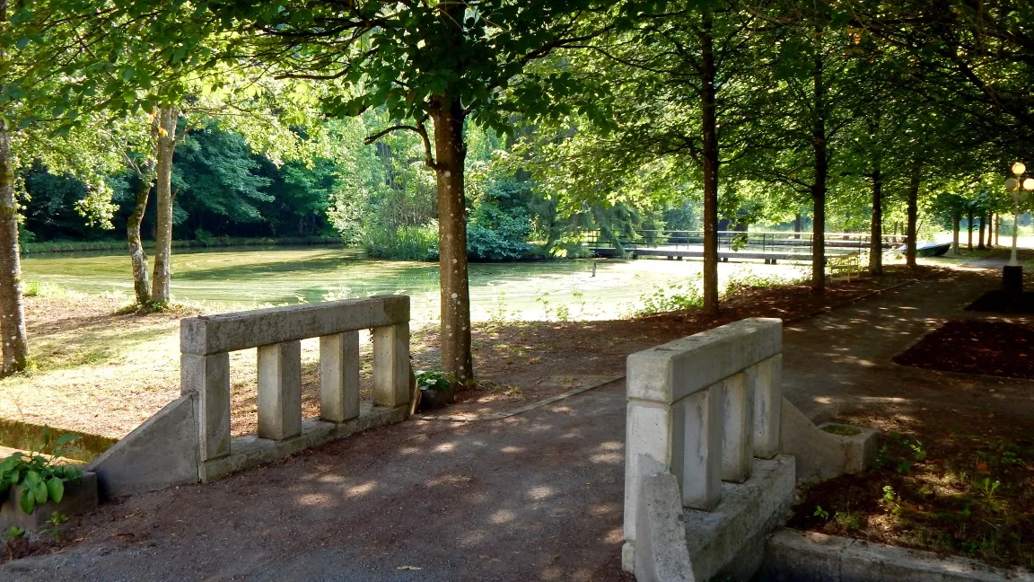 Монастырь Хельголанд, историческое здание в Майене