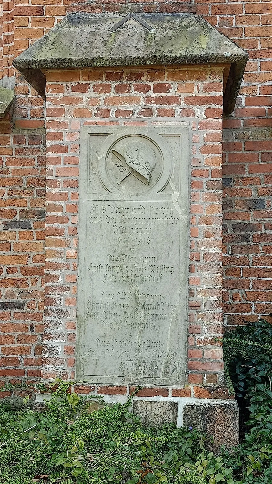 Здание монастыря Изенхаген