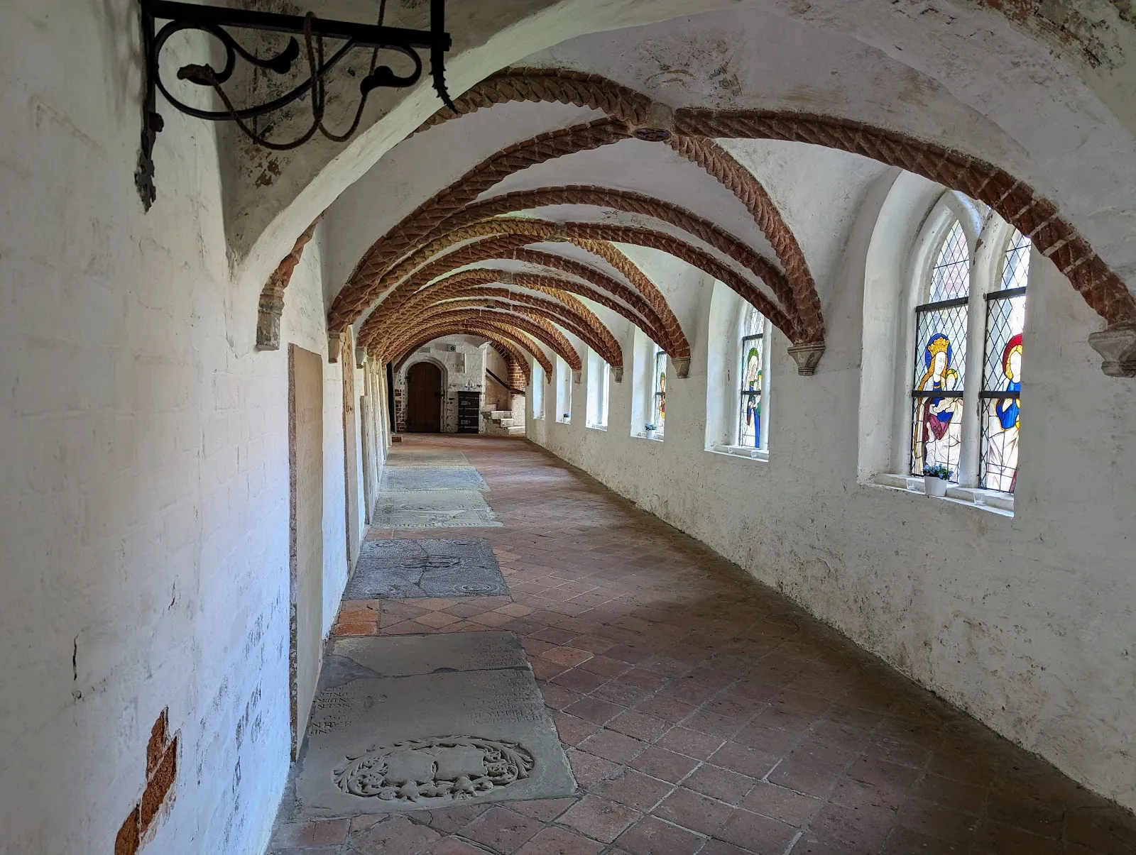 Монастырь Люне