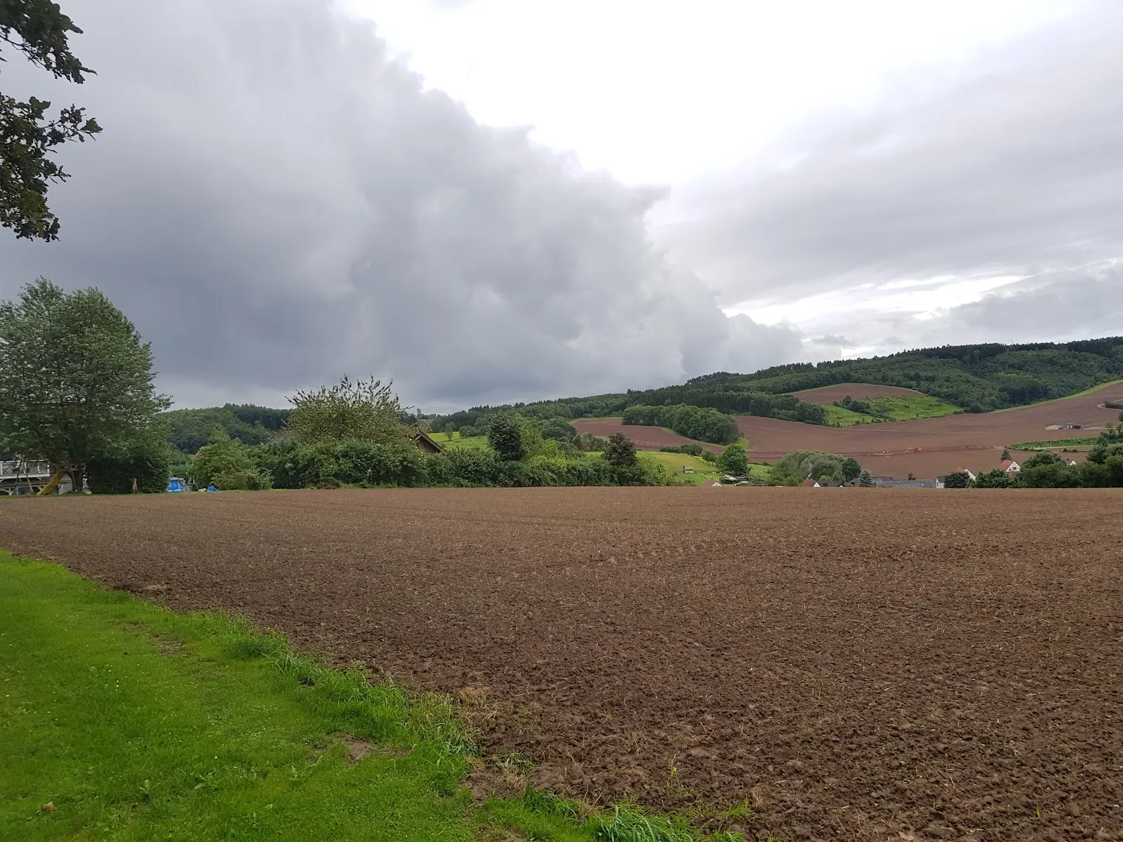 Здание монастыря Святого Креста Херштелле