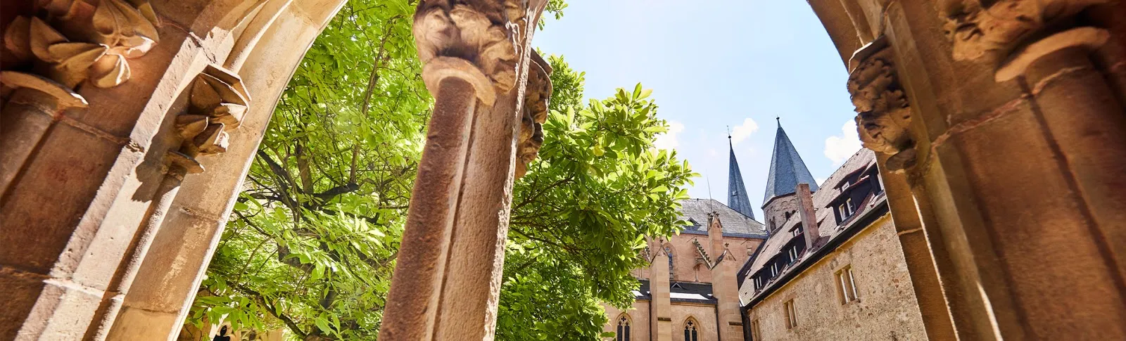 Монастырь Святого Креста в Бад-Вимпфене