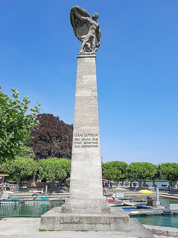 Монумент Графу Цеппелину