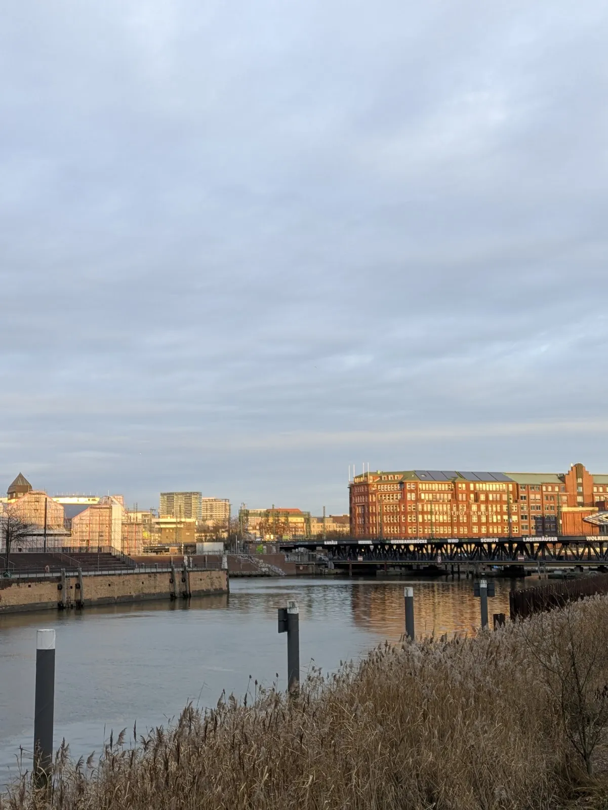 Мост Эрикус, исторический мост в порту Гамбурга