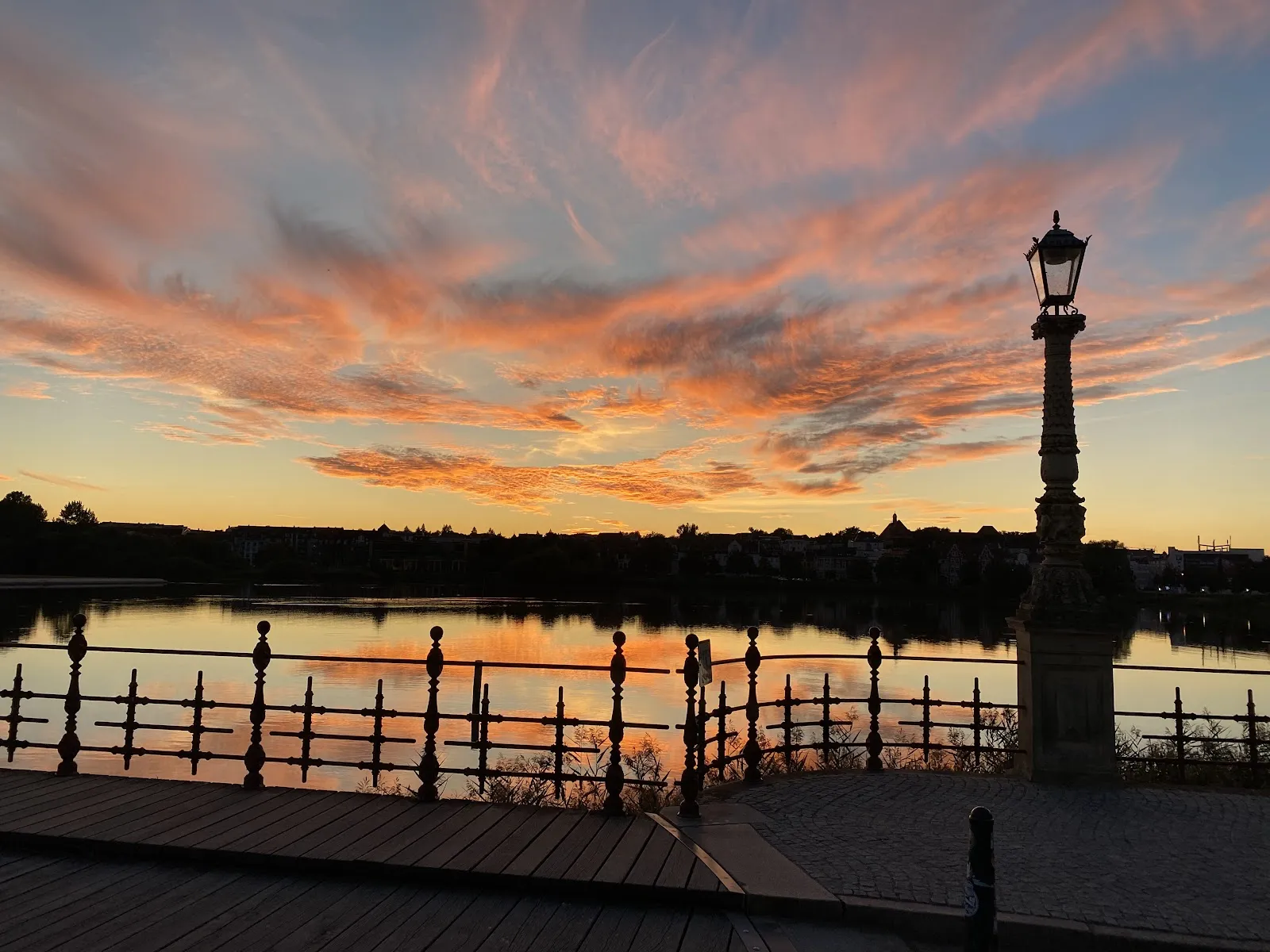 Исторический мост Леннештрассе в Шверина