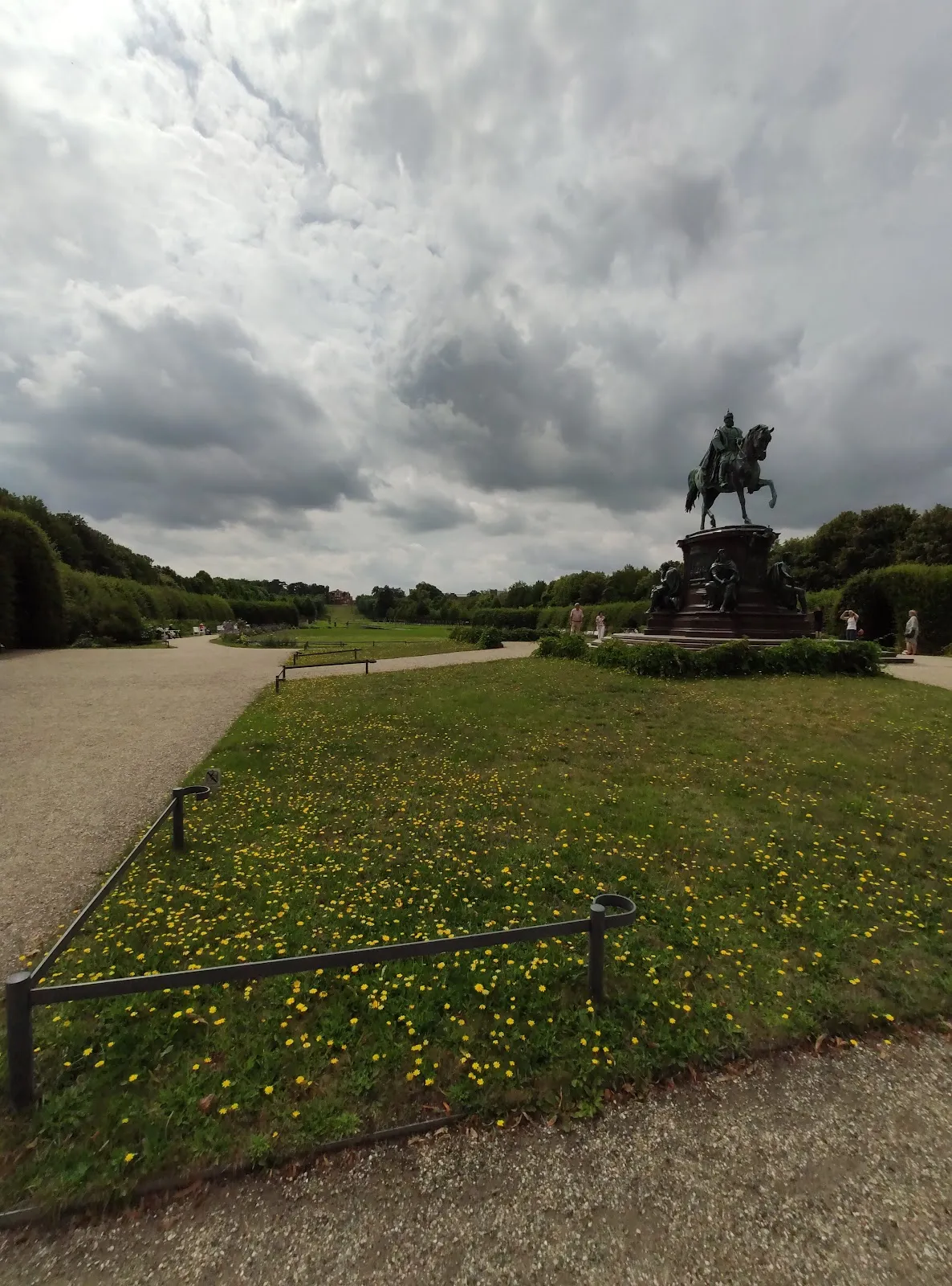 Исторический мост Леннештрассе в Шверина