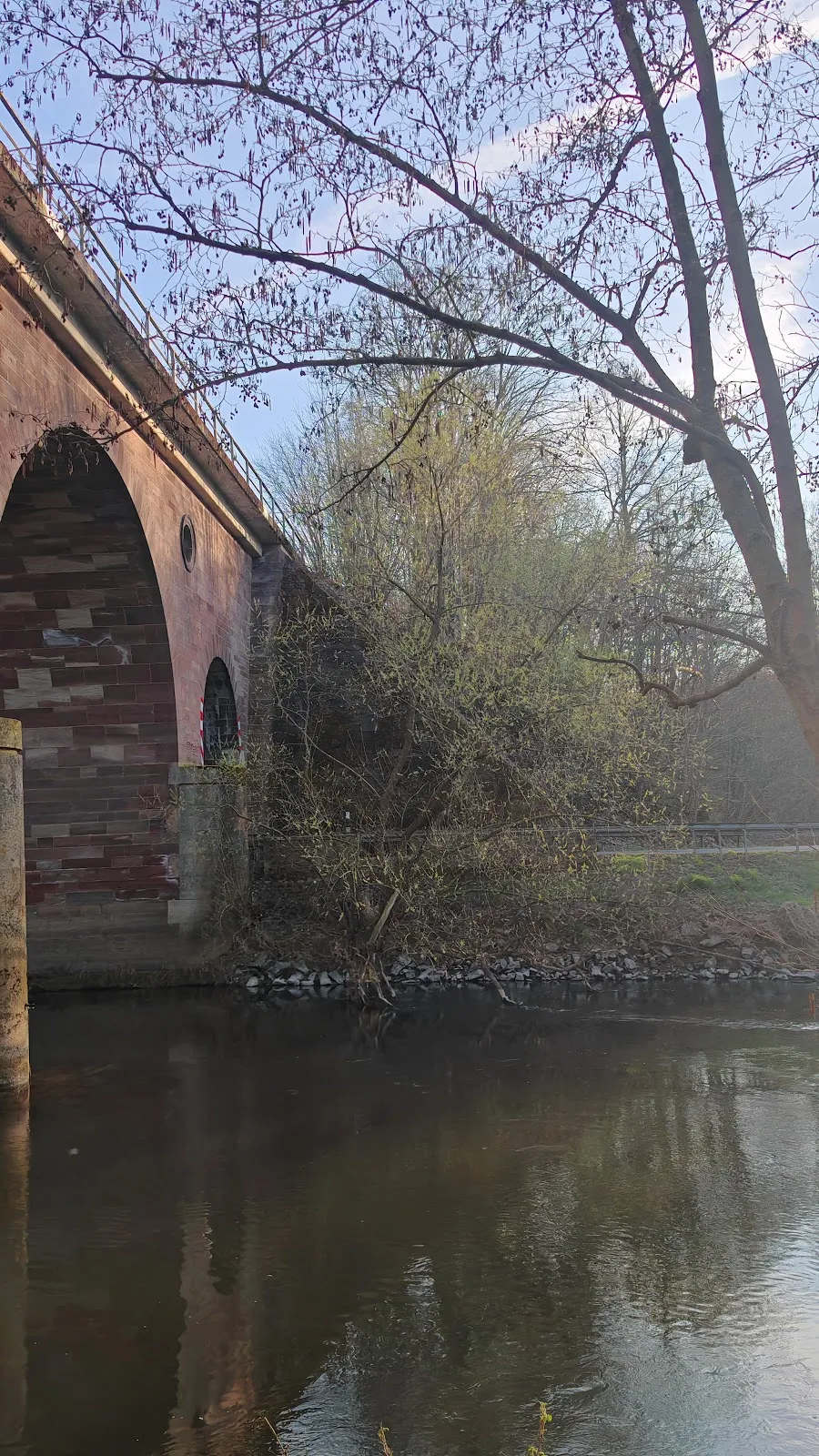 Мост над рекой Лейне, Аййнбек, Германия