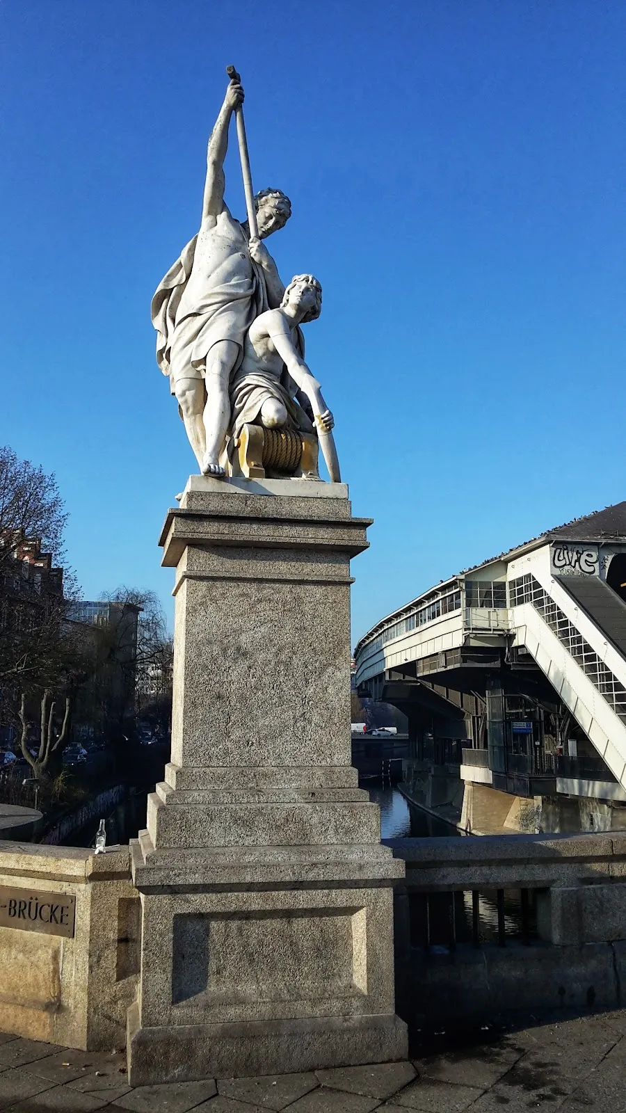 Мост у Ворот Галле, Берлин