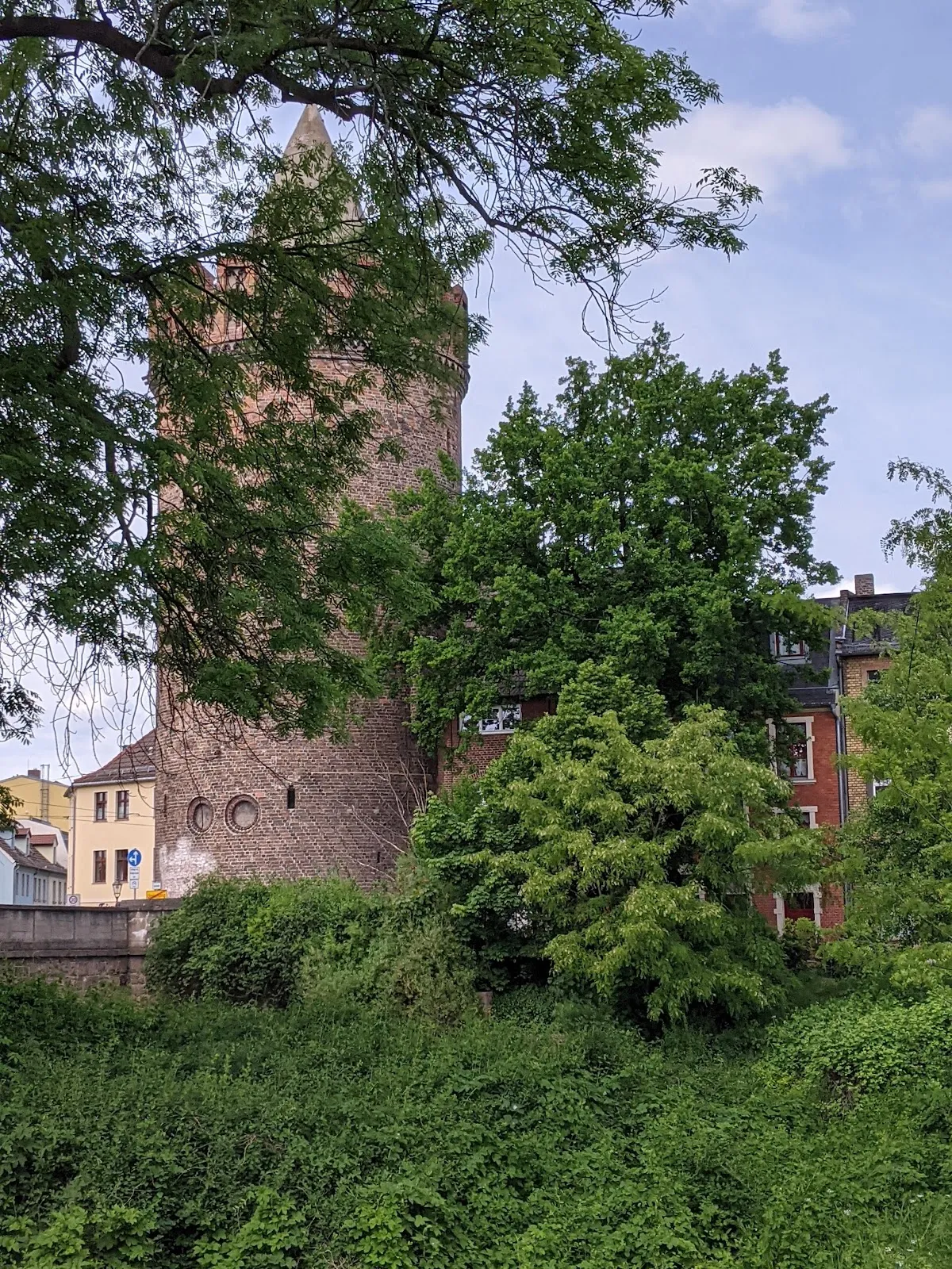 Старинная башня Штейнтортурм в Бранденбурге-на-Хафеле