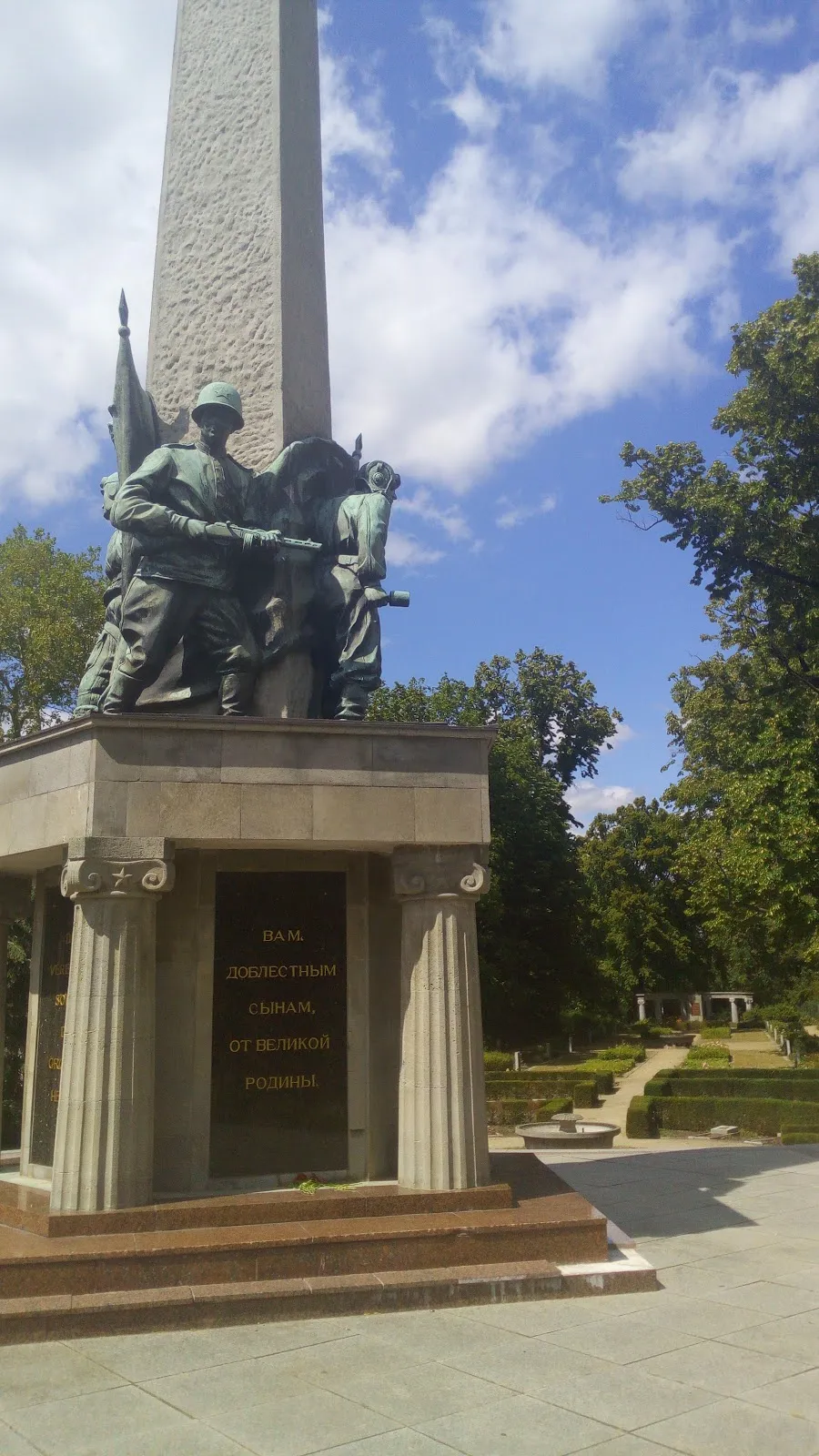 Старинная башня Штейнтортурм в Бранденбурге-на-Хафеле