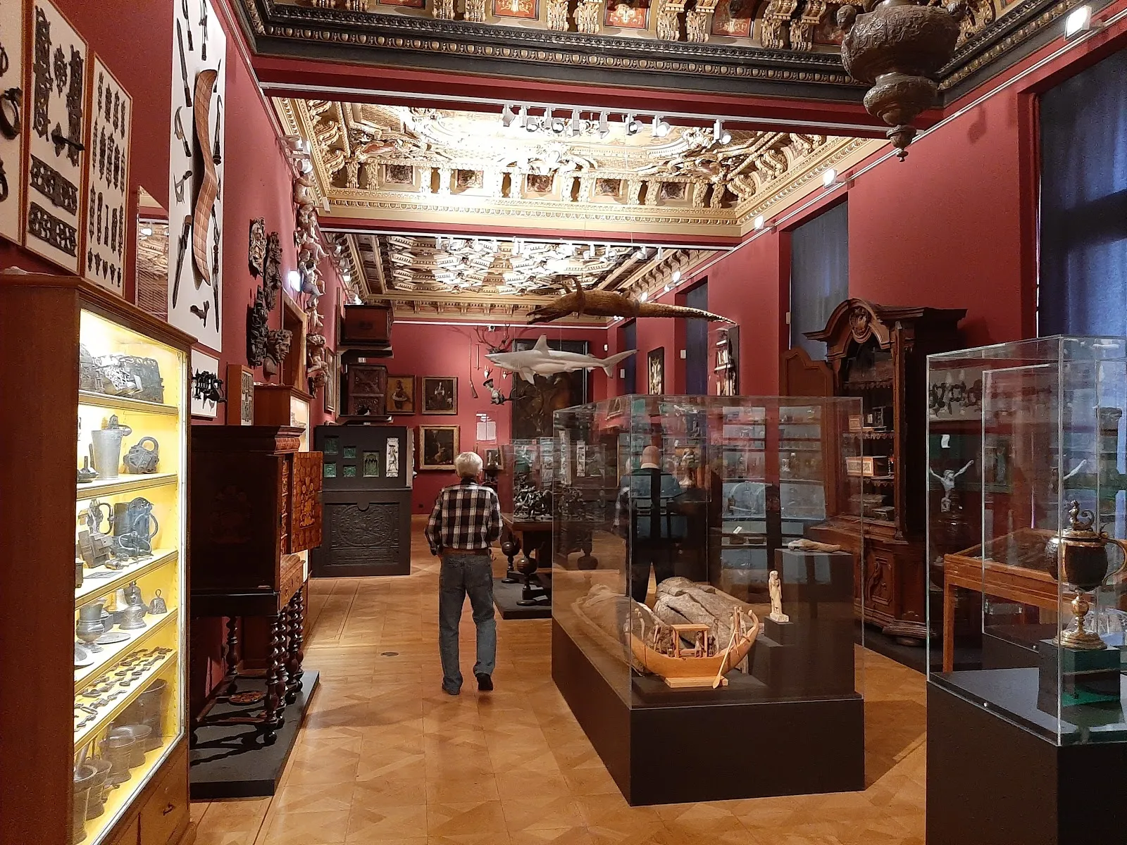 Здание музея Сюрмонда-Людвига в Аахене