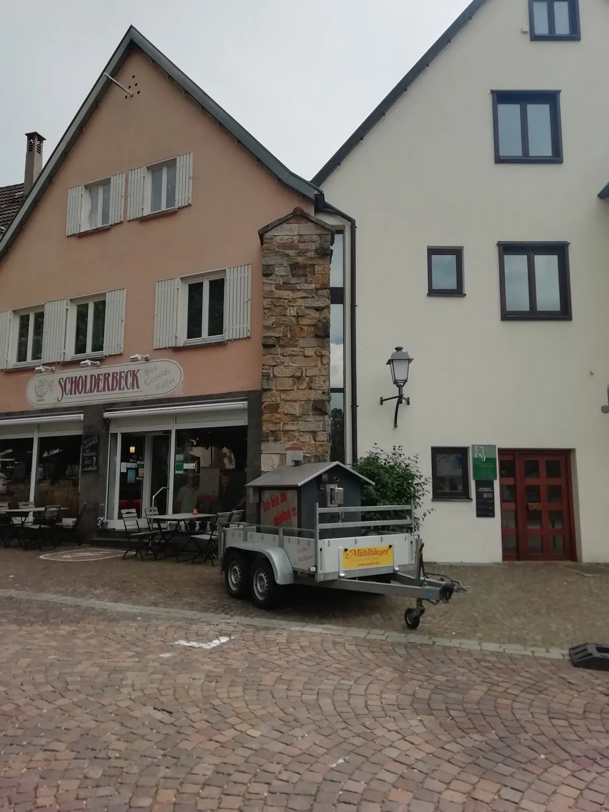 Исторические ворота Мёнхстёрлайн в Вайлхайм-ан-дер-Тек