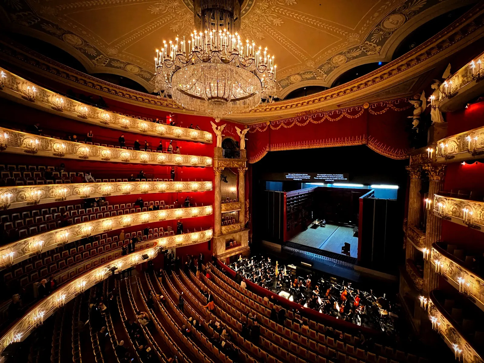 Мюнхенский национальный театр