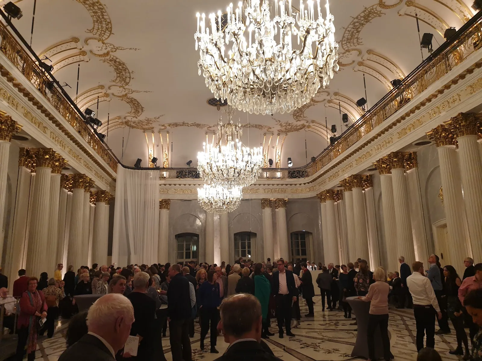 Здание Немецкой государственной оперы в Берлине