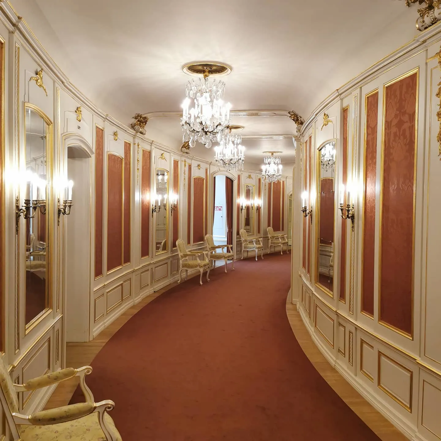 Здание Немецкой государственной оперы в Берлине