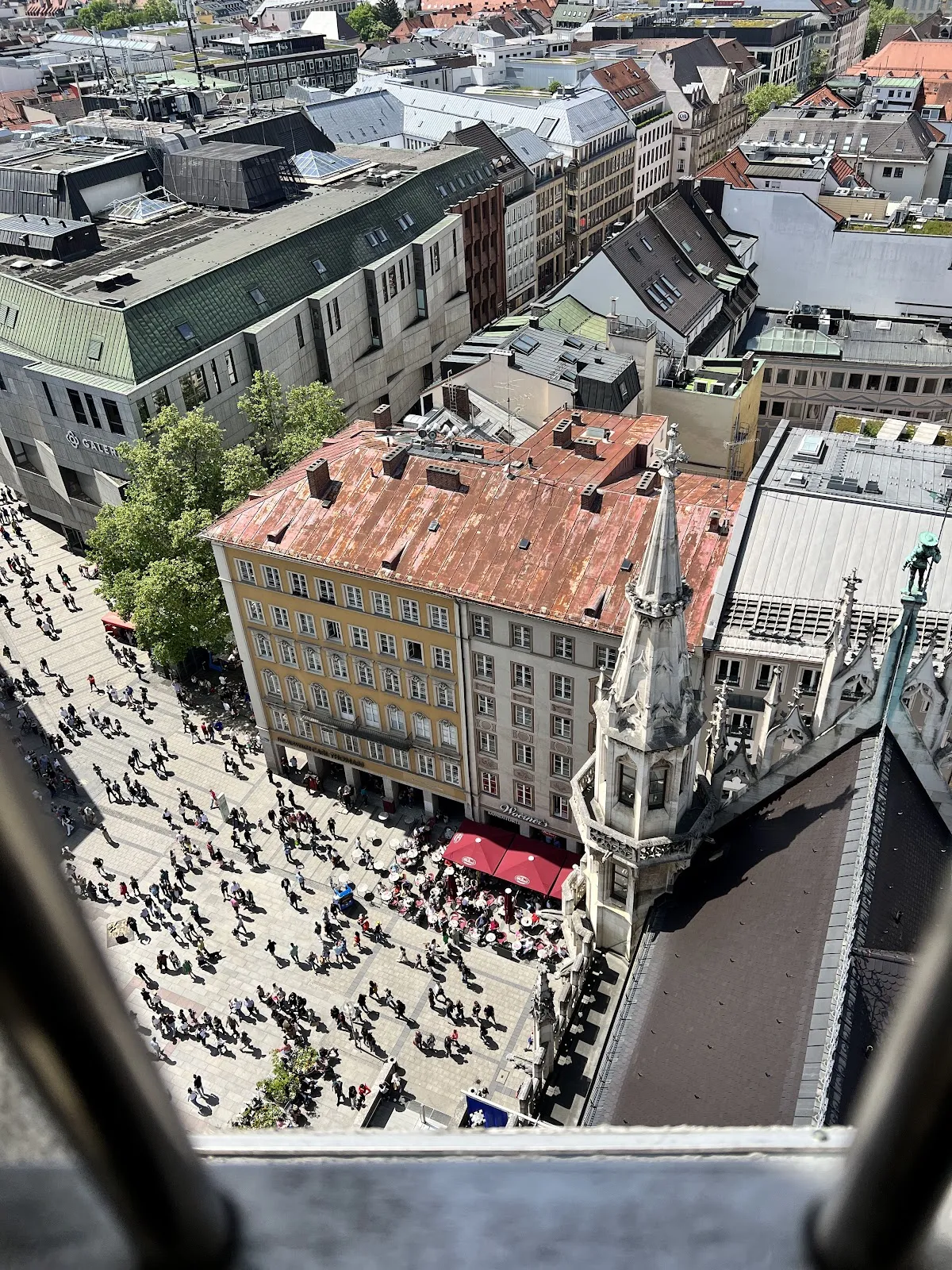 Новая ратуша в Мюнхене, часы с фигурками