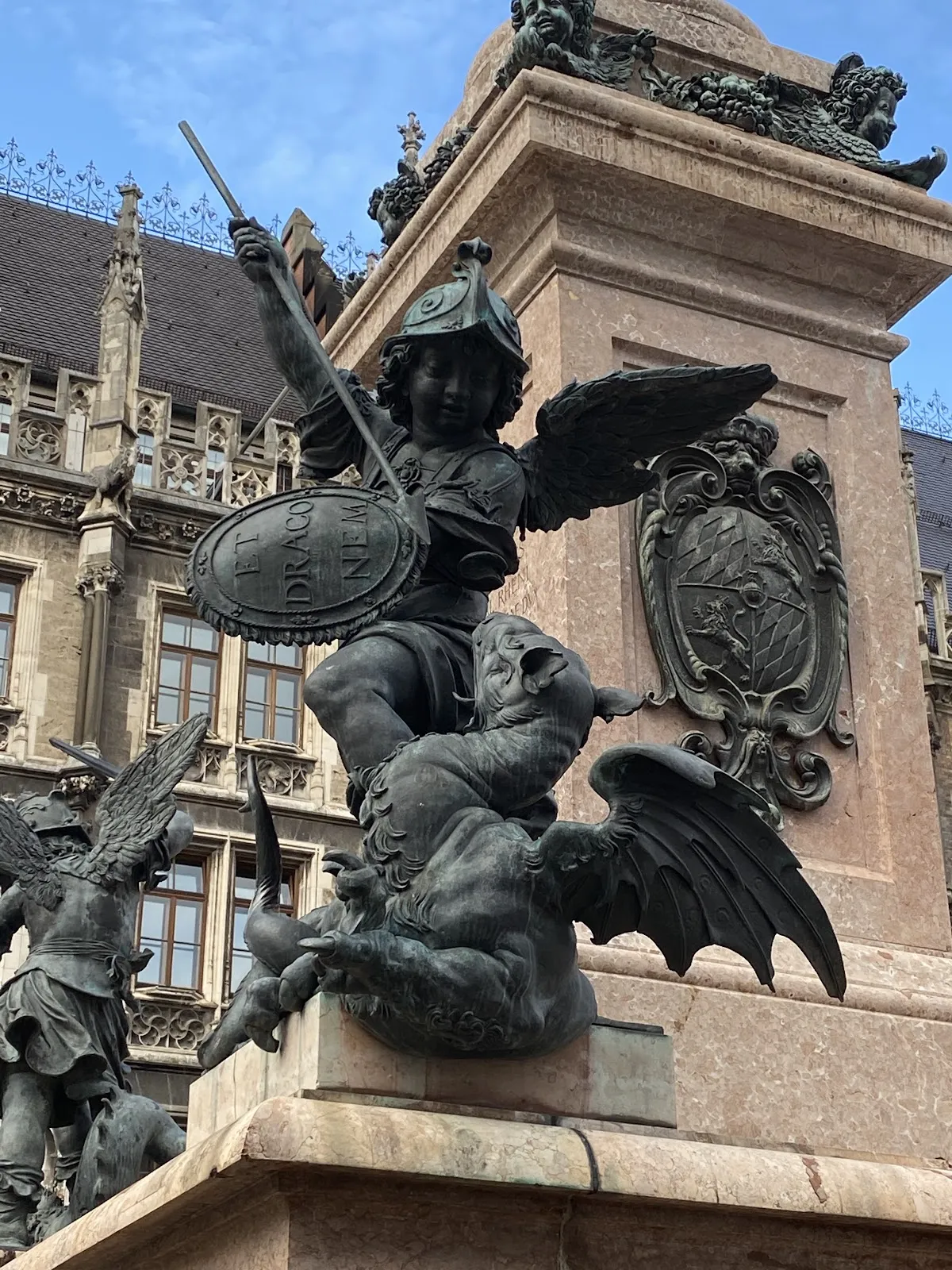 Новая ратуша в Мюнхене, часы с фигурками