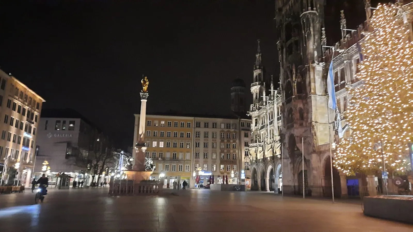 Новая ратуша в Мюнхене, часы с фигурками