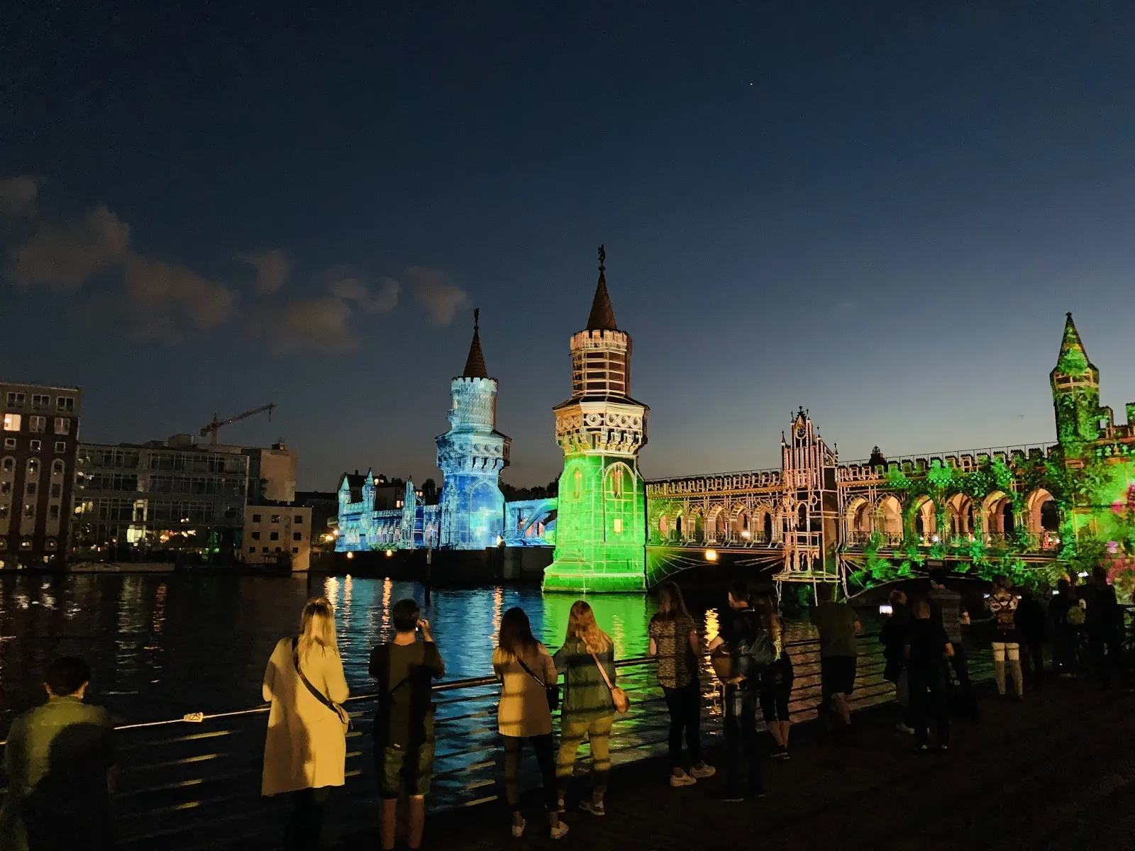 Вид на Обербаумский мост через реку Шпрее в Берлине