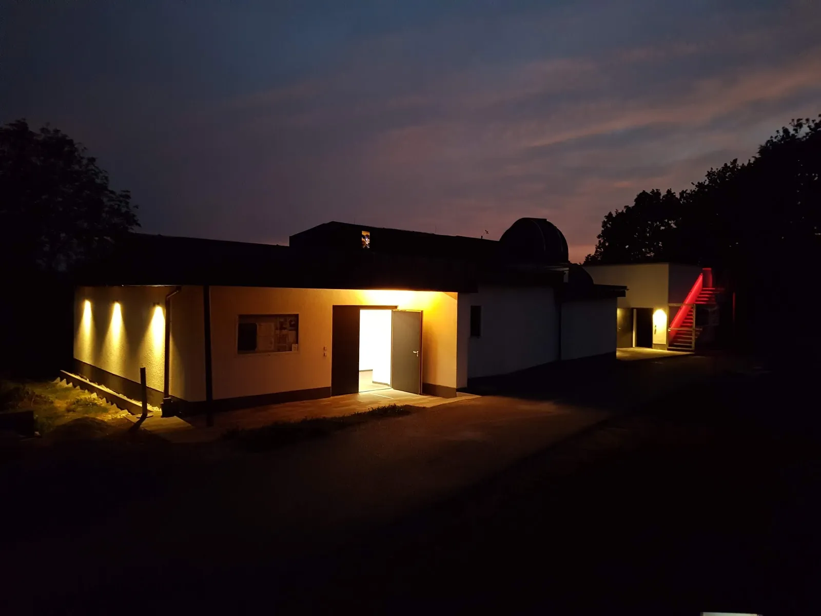 Обсерватория Фольксштернварте Оттобойрен