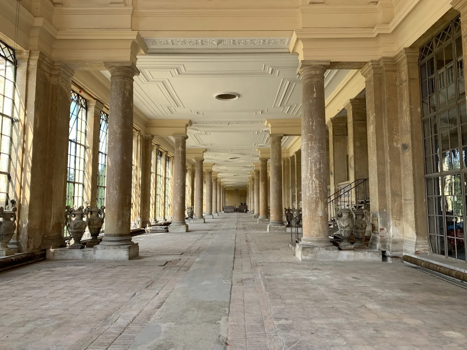 Оранжерейный дворец в Потсдаме, Германия