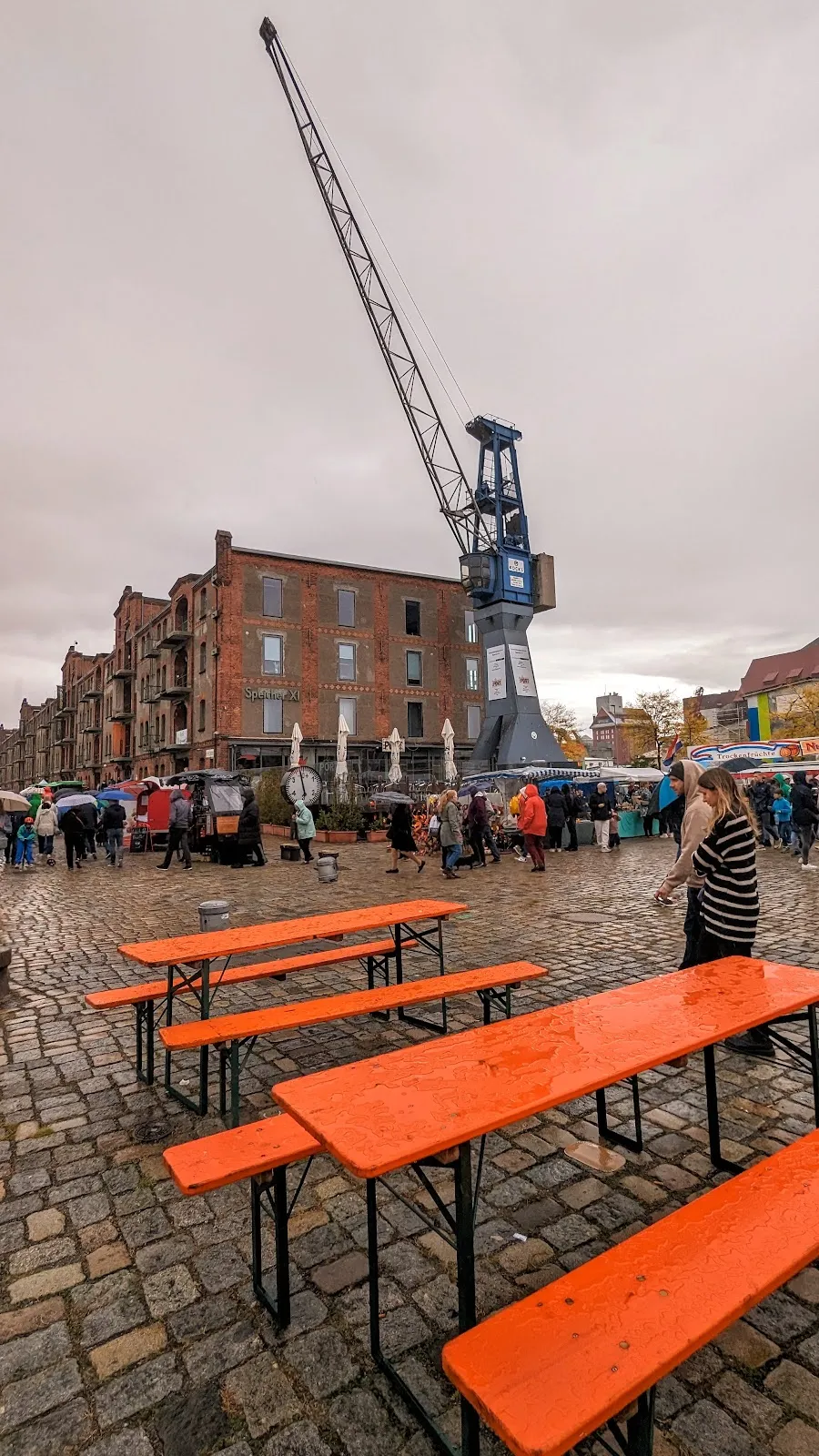 Осенняя ярмарка на складе XI