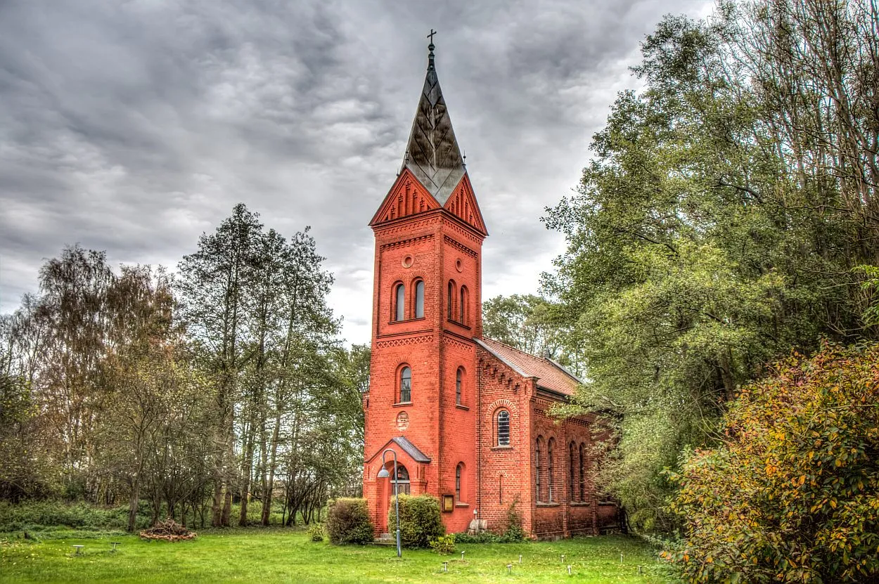 Освященная церковь Мессдунк