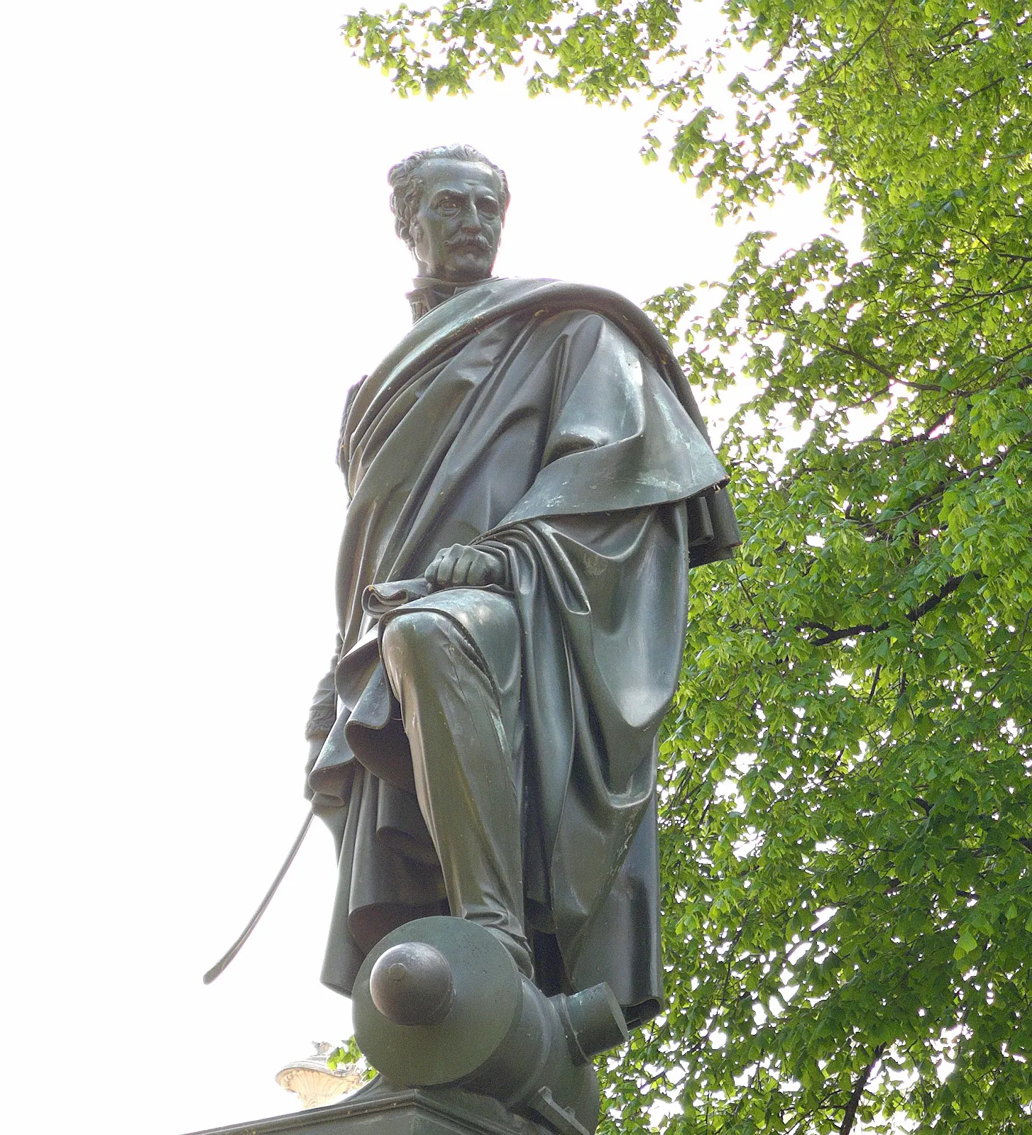 Памятник фельдмаршалу Блюхеру в центре Берлина