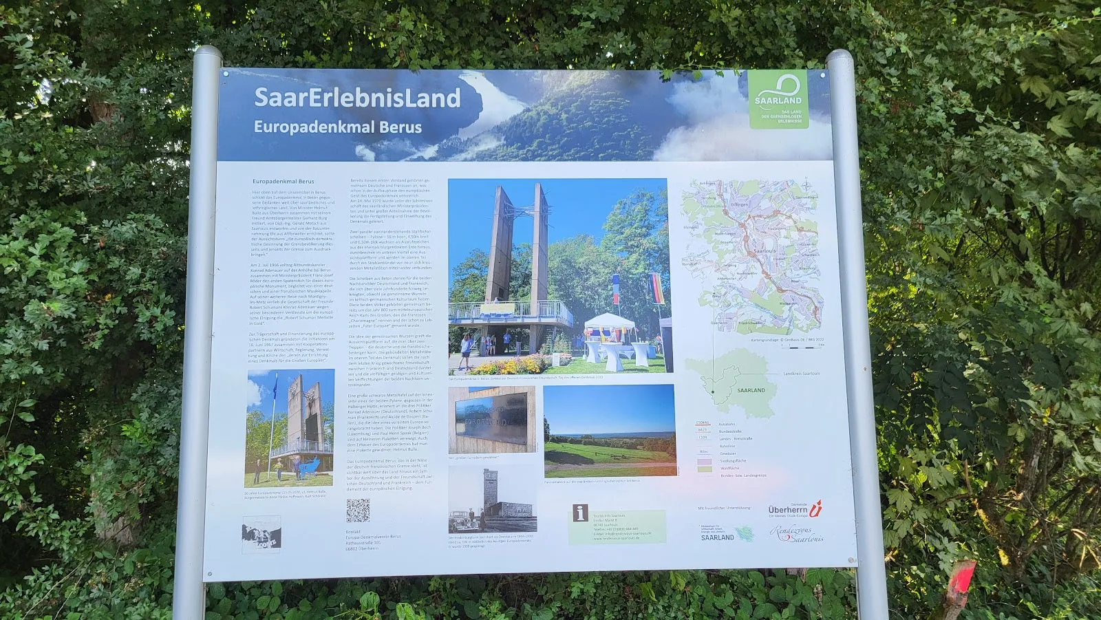 Памятник Европе в Уберхеррне, Германия - символ европейского единства.