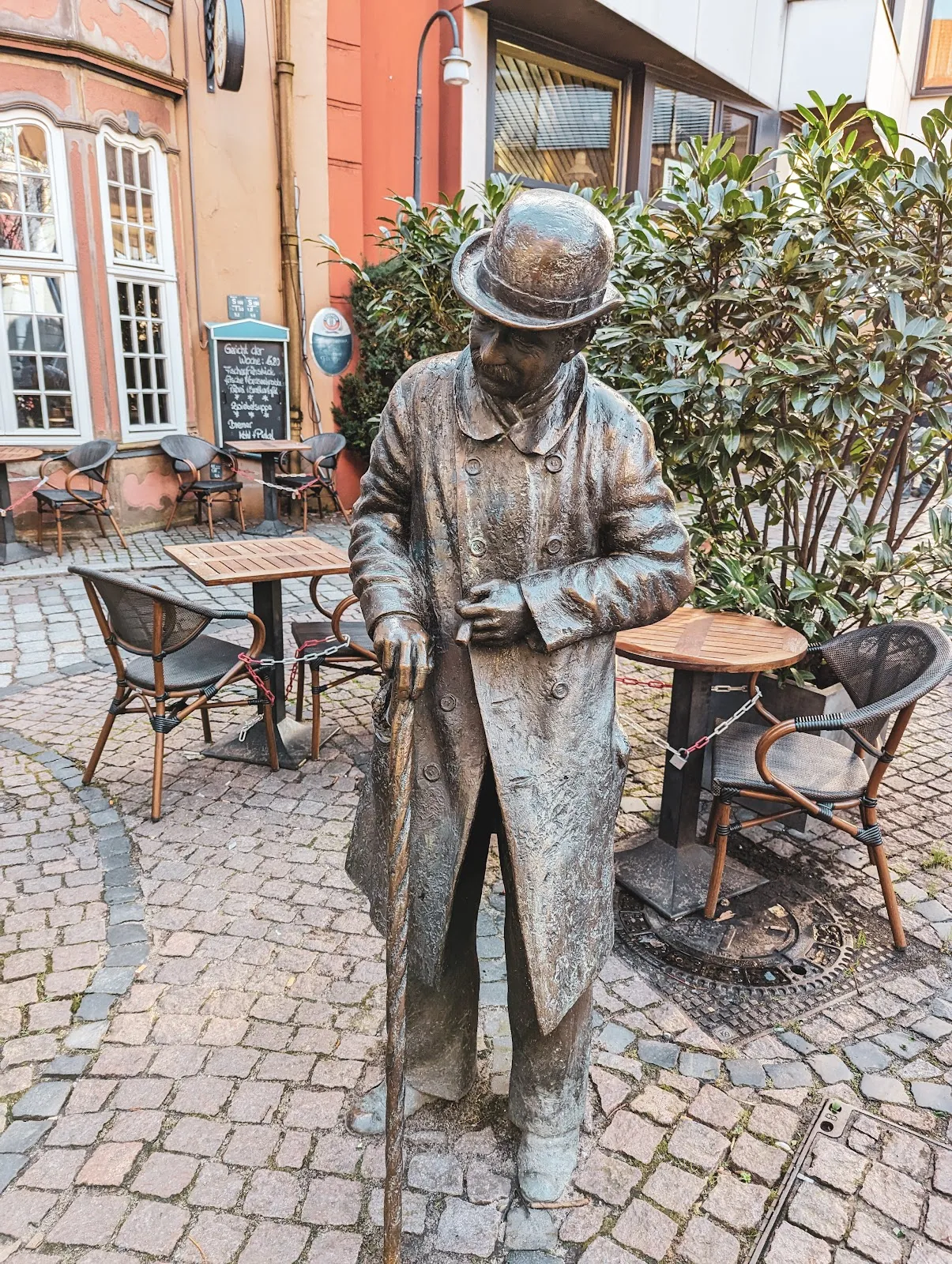 Памятник Хайни Хольтенбину