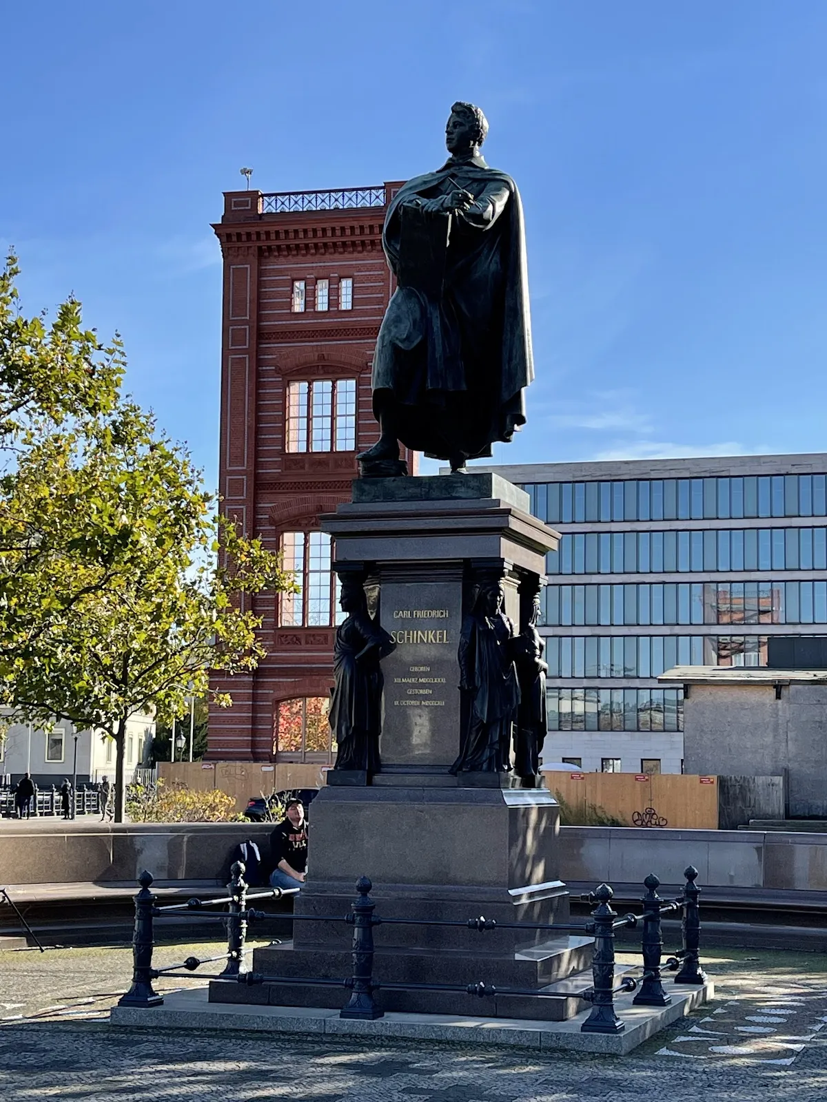 Памятник Карлу Фридриху Шинкелю