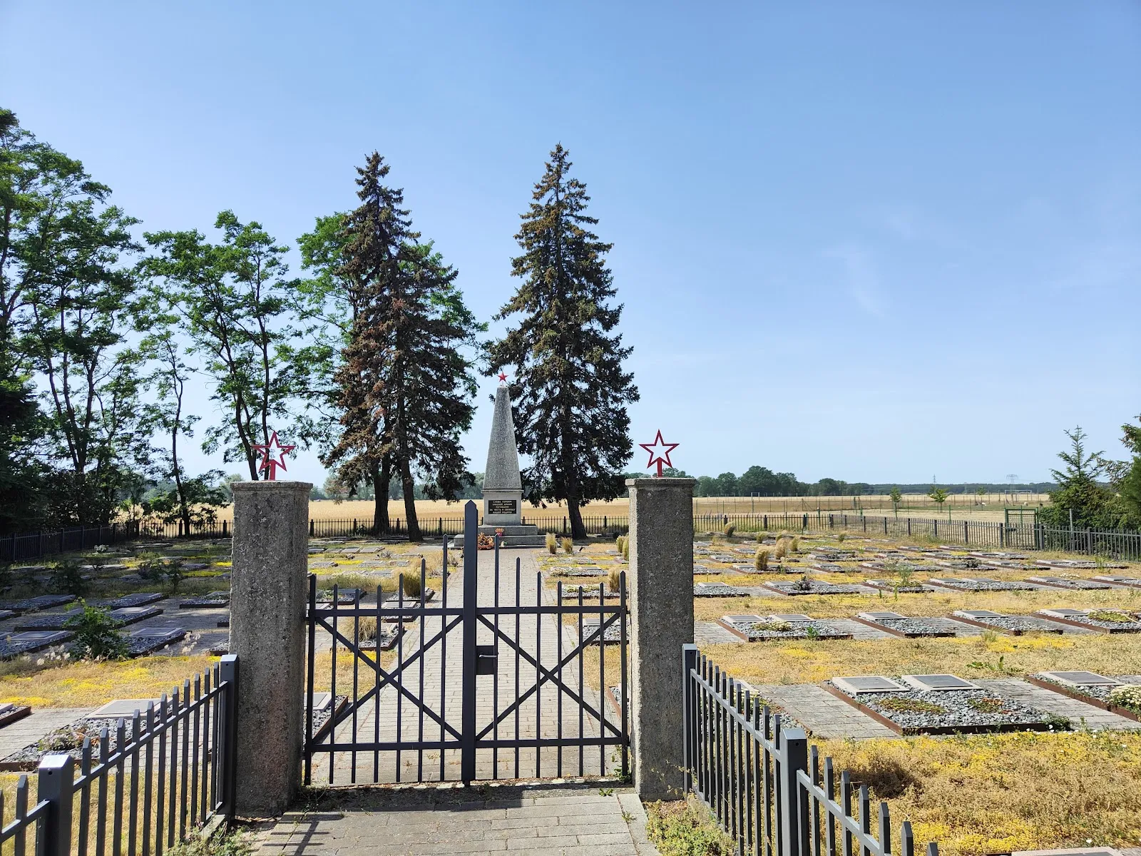 Памятник Кригеру, мавзолей Рудольфа Кригера, Бранденбург-на-Хафеле