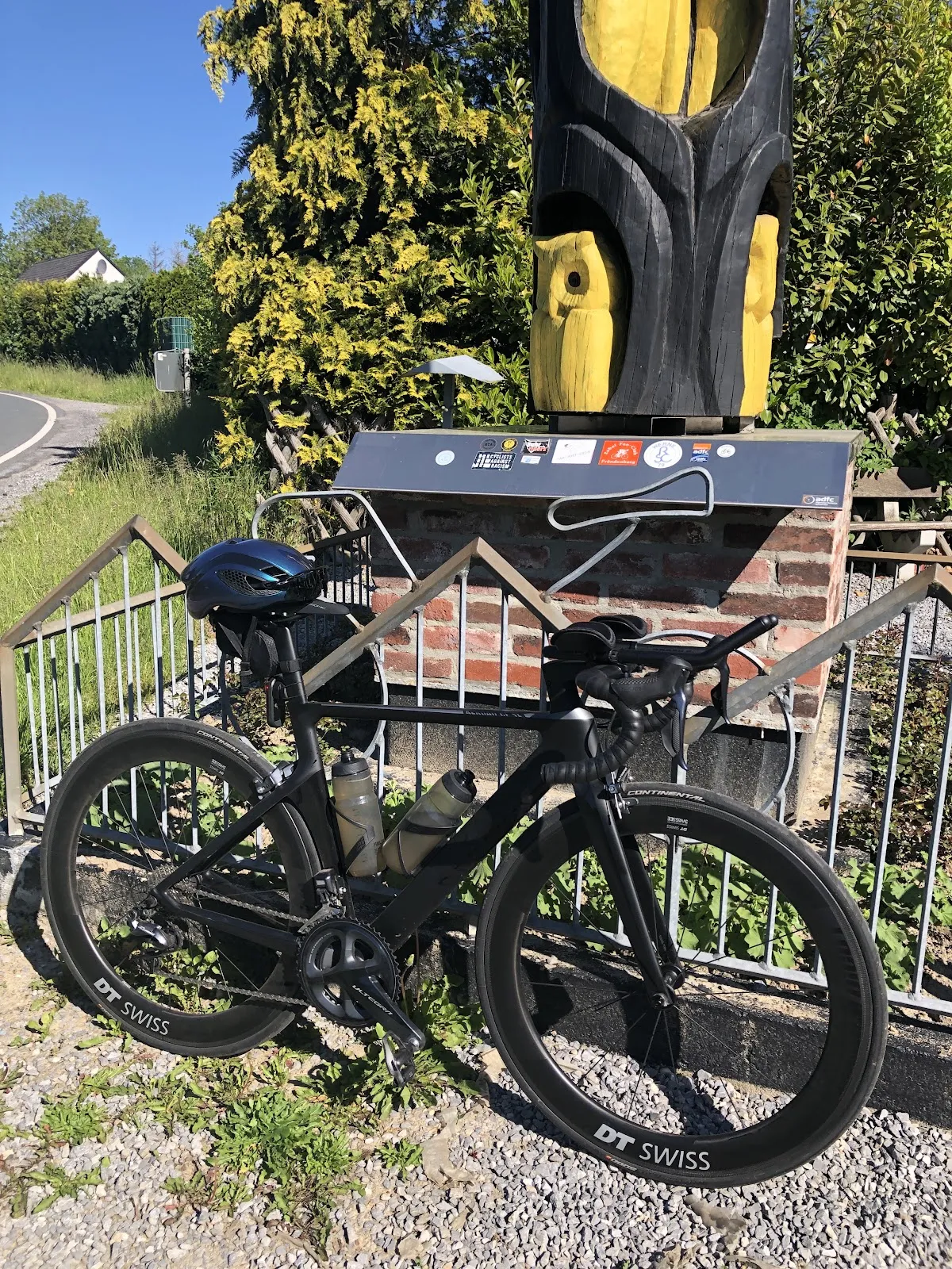 Памятник Сове, расположенный по адресу Eulenstraße 43, Фрёнденберг/Рур, Германия.