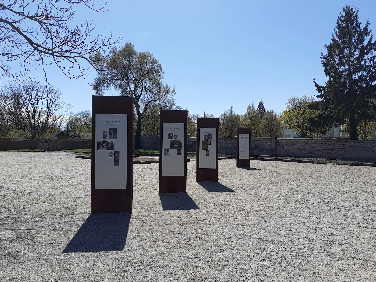 Памятник жертвам эвтаназии