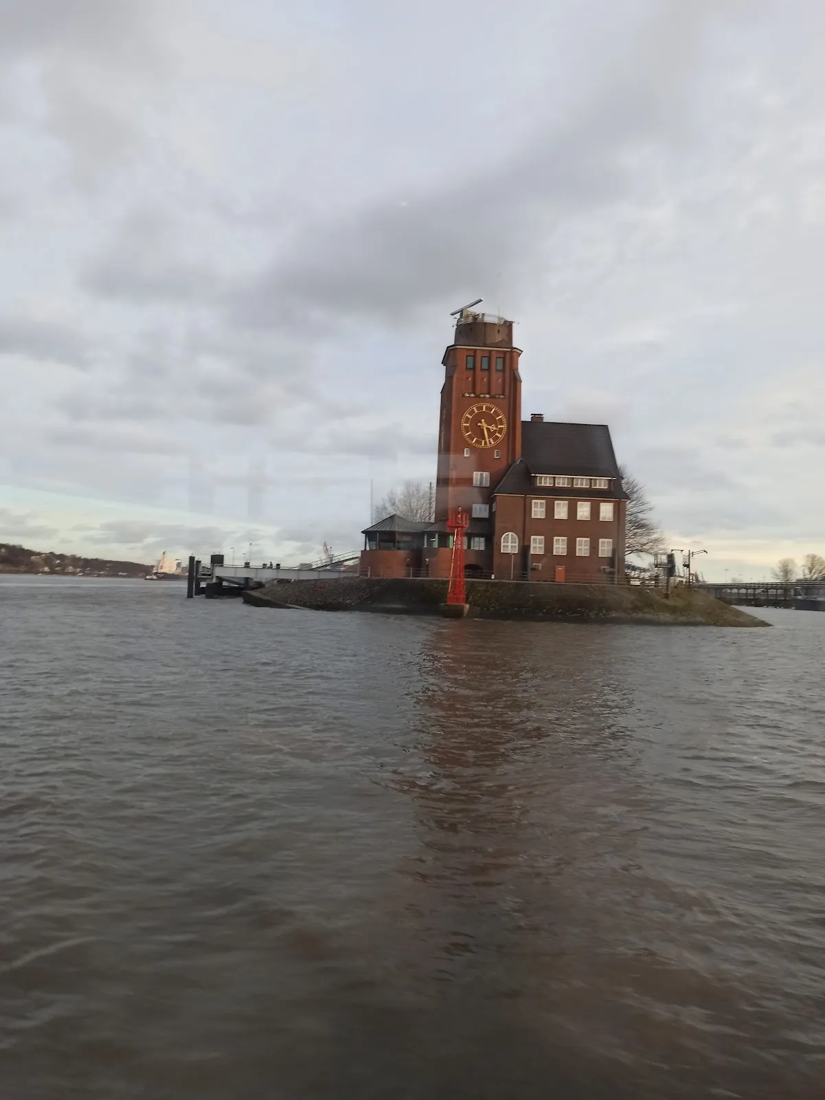 Ландшафтный парк Фикшн в Гамбурге