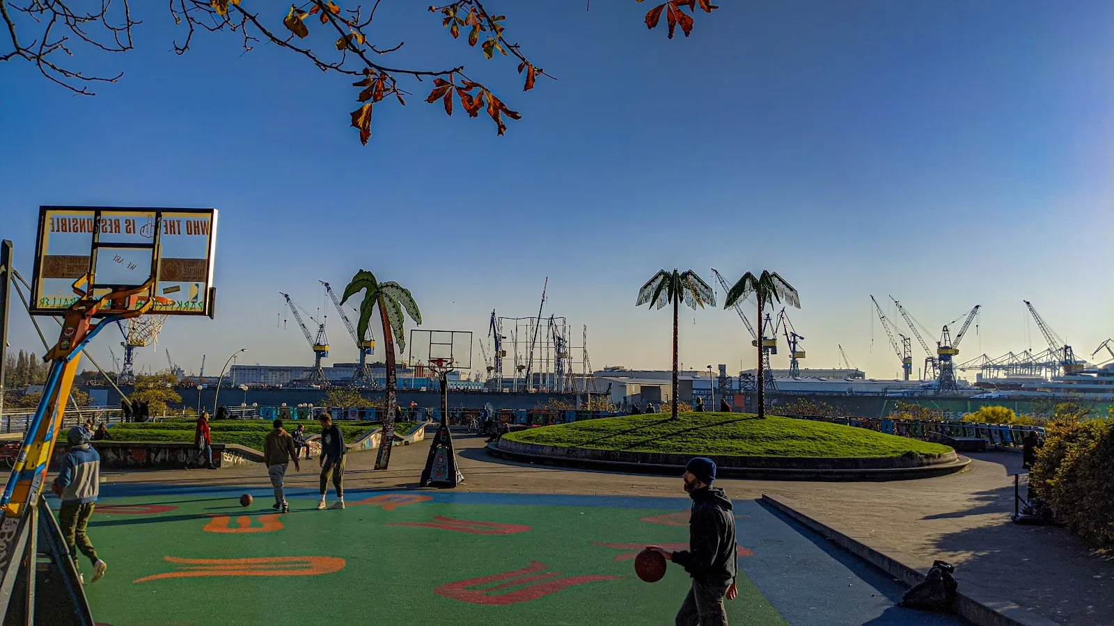 Ландшафтный парк Фикшн в Гамбурге