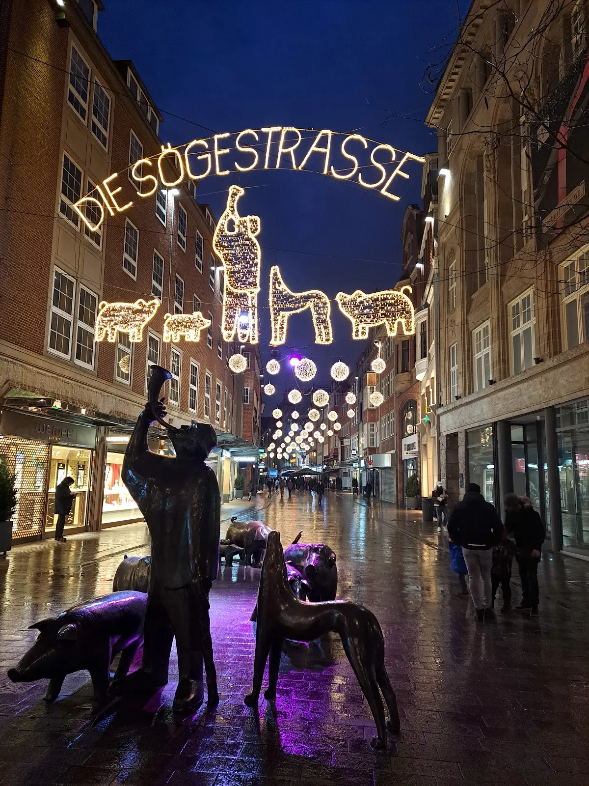 Скульптура Пастух со свиньями в городе Бремен, Германия