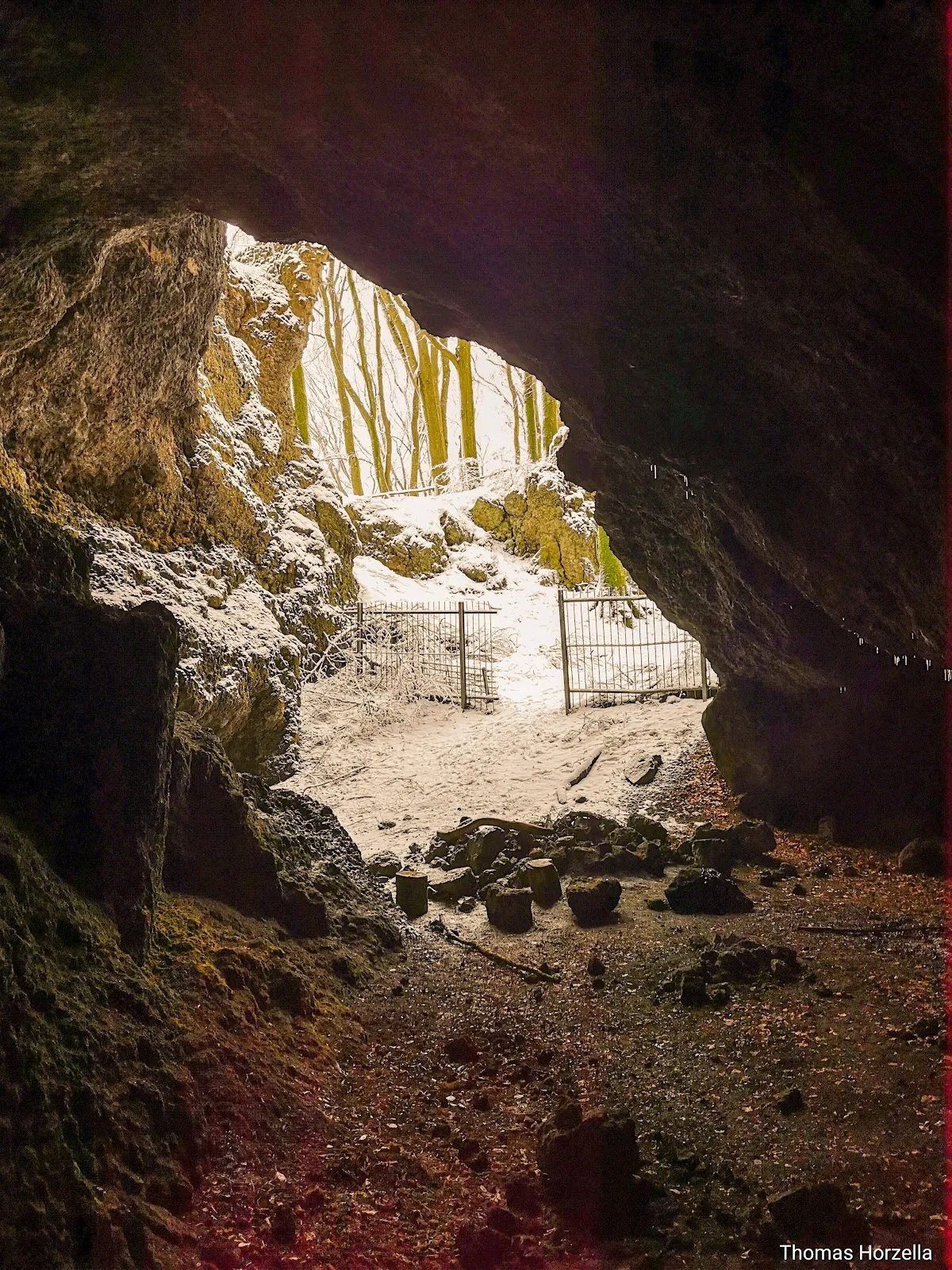 Вход в пещеры Мюльштайнхёле, Германия