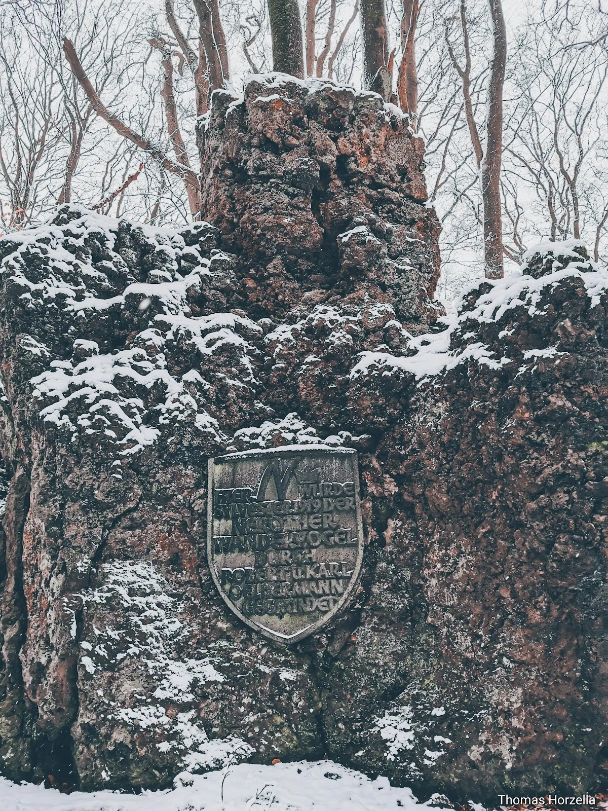 Вход в пещеры Мюльштайнхёле, Германия
