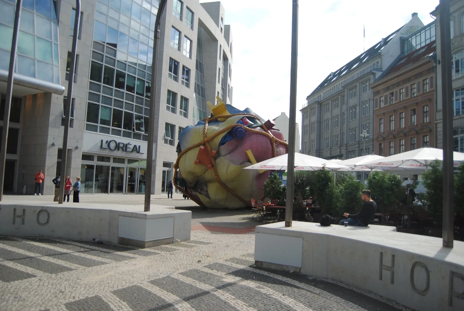 Площадь Церкви Святой Елизаветы в Берлине, Германия