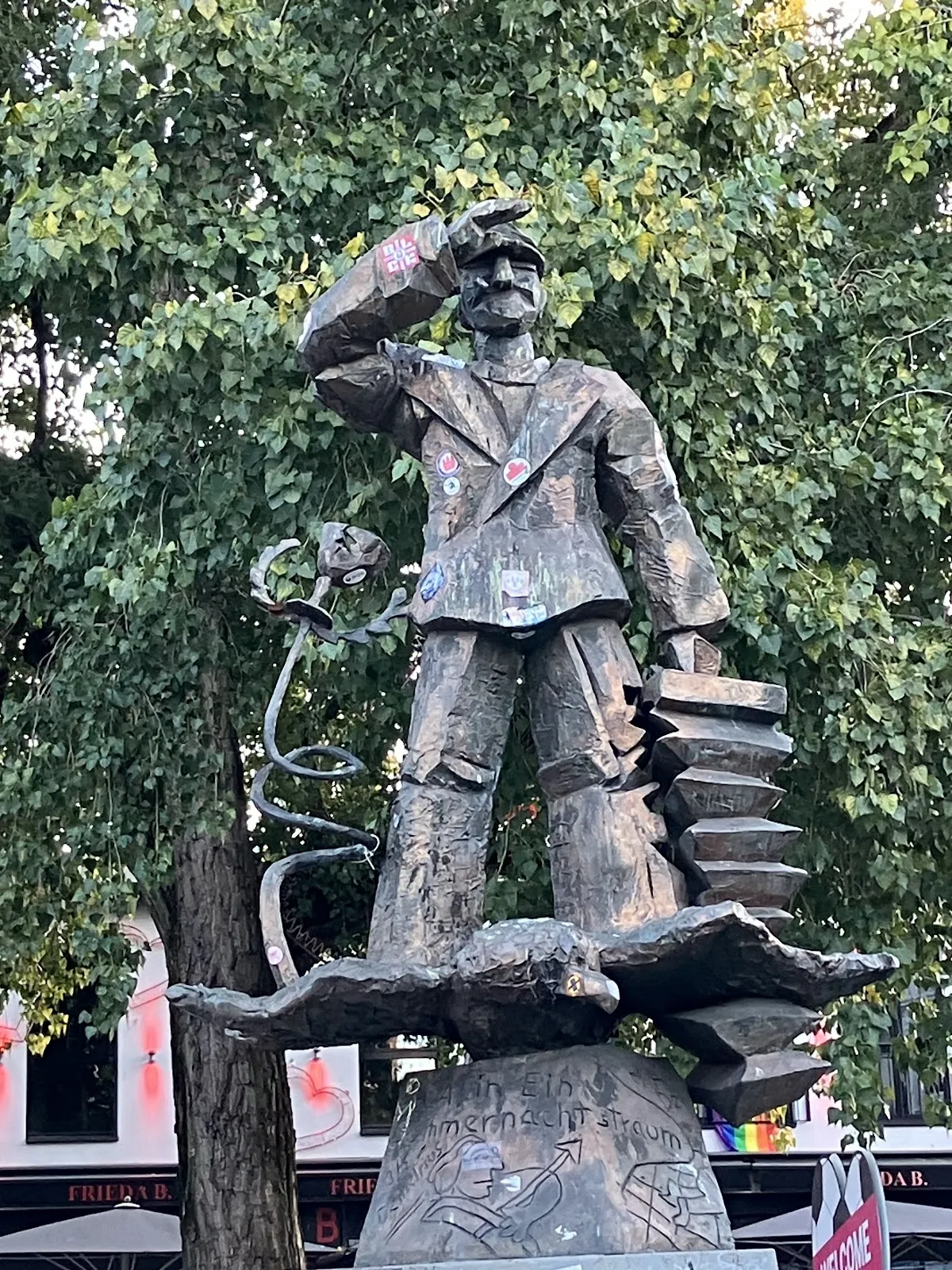 Площадь Ханса Альверса