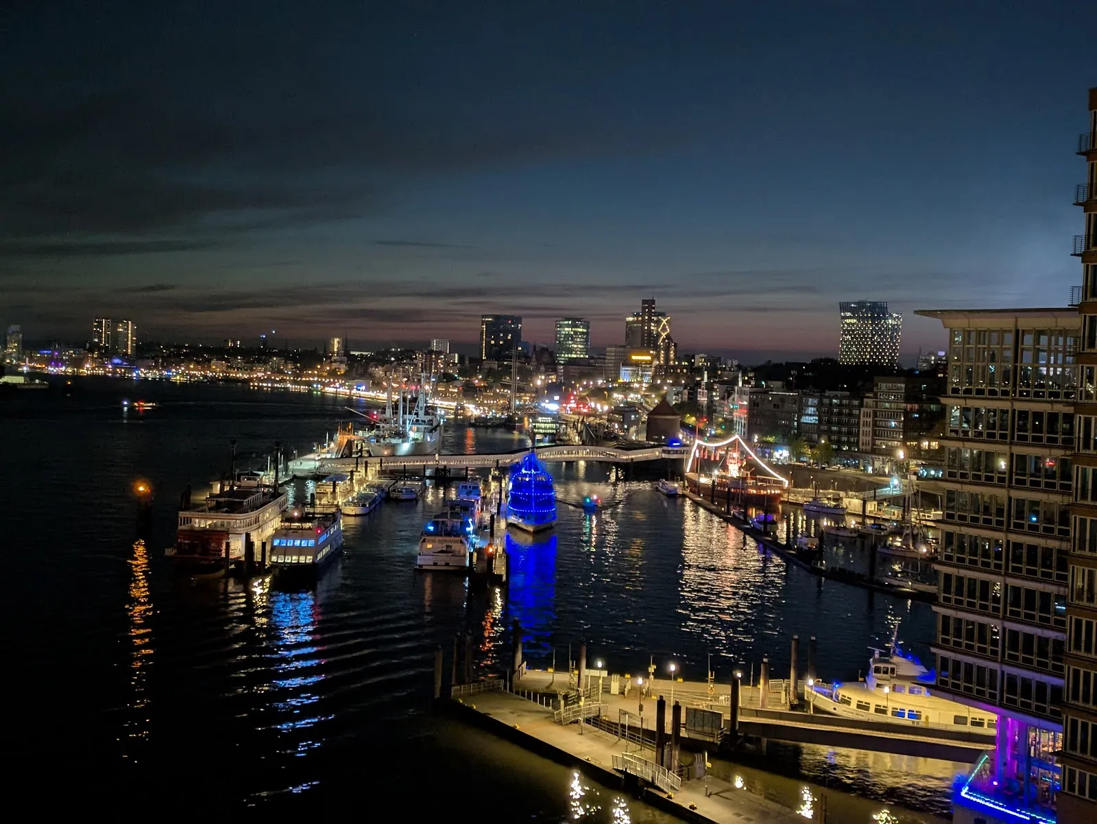 Площадь Немецкого Единства