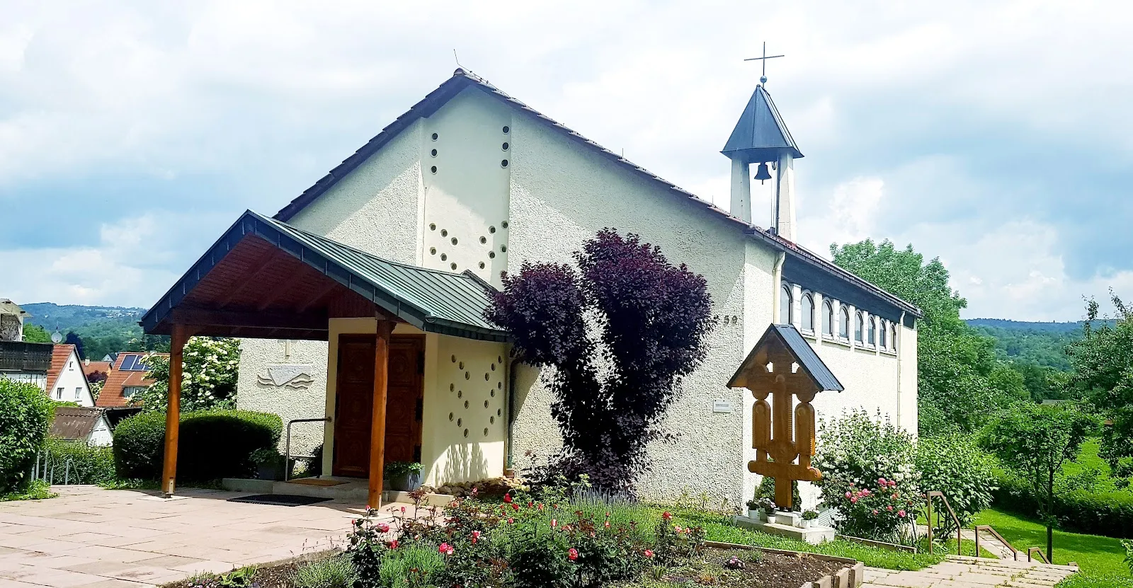 Православная церковь Рождества Богородицы в городе Эсслинген, Германия