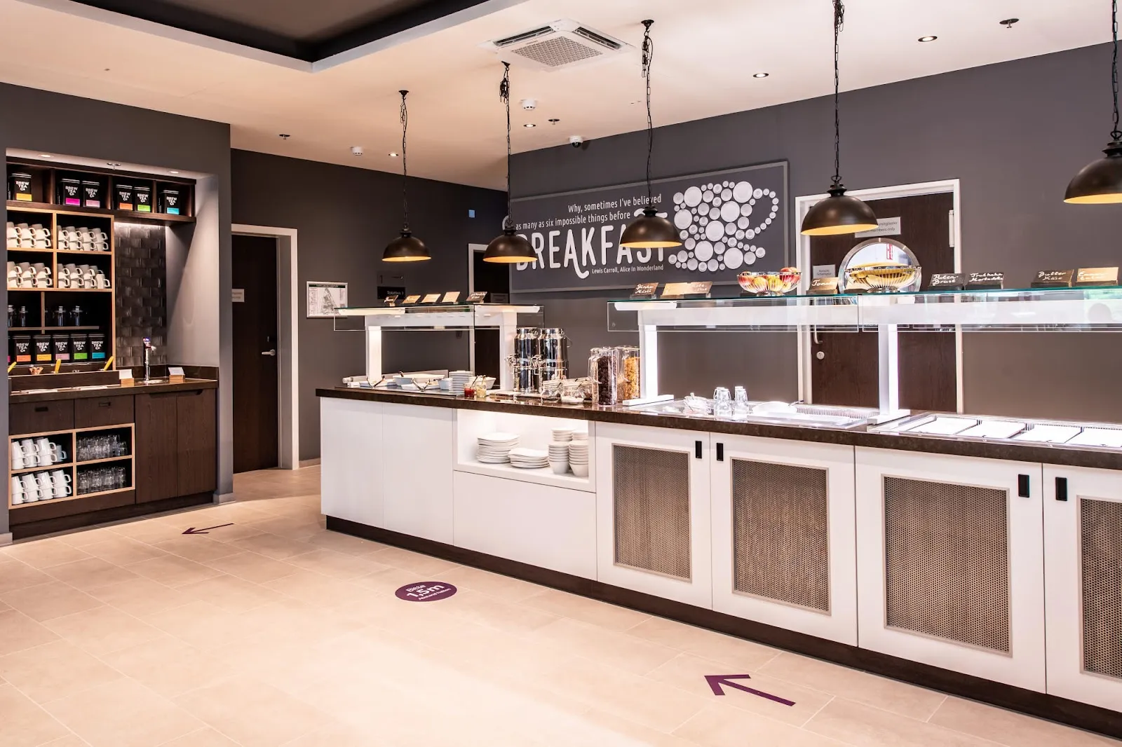 Внешний вид отеля Premier Inn Stuttgart City Centre