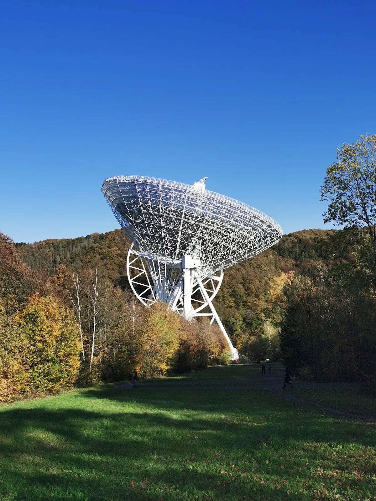 Радиотелескоп Эффельсберг