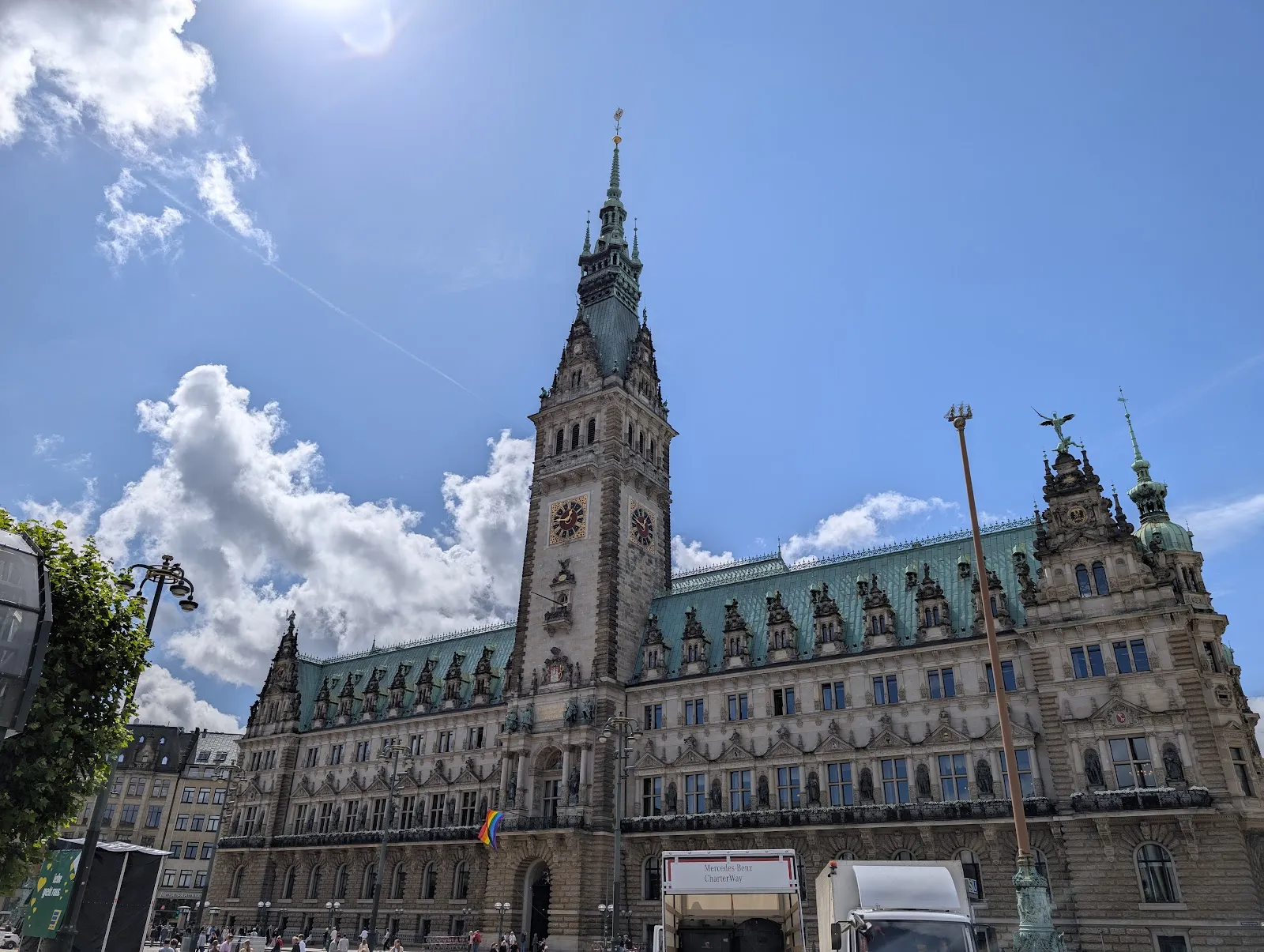 Ратушная площадь Гамбурга