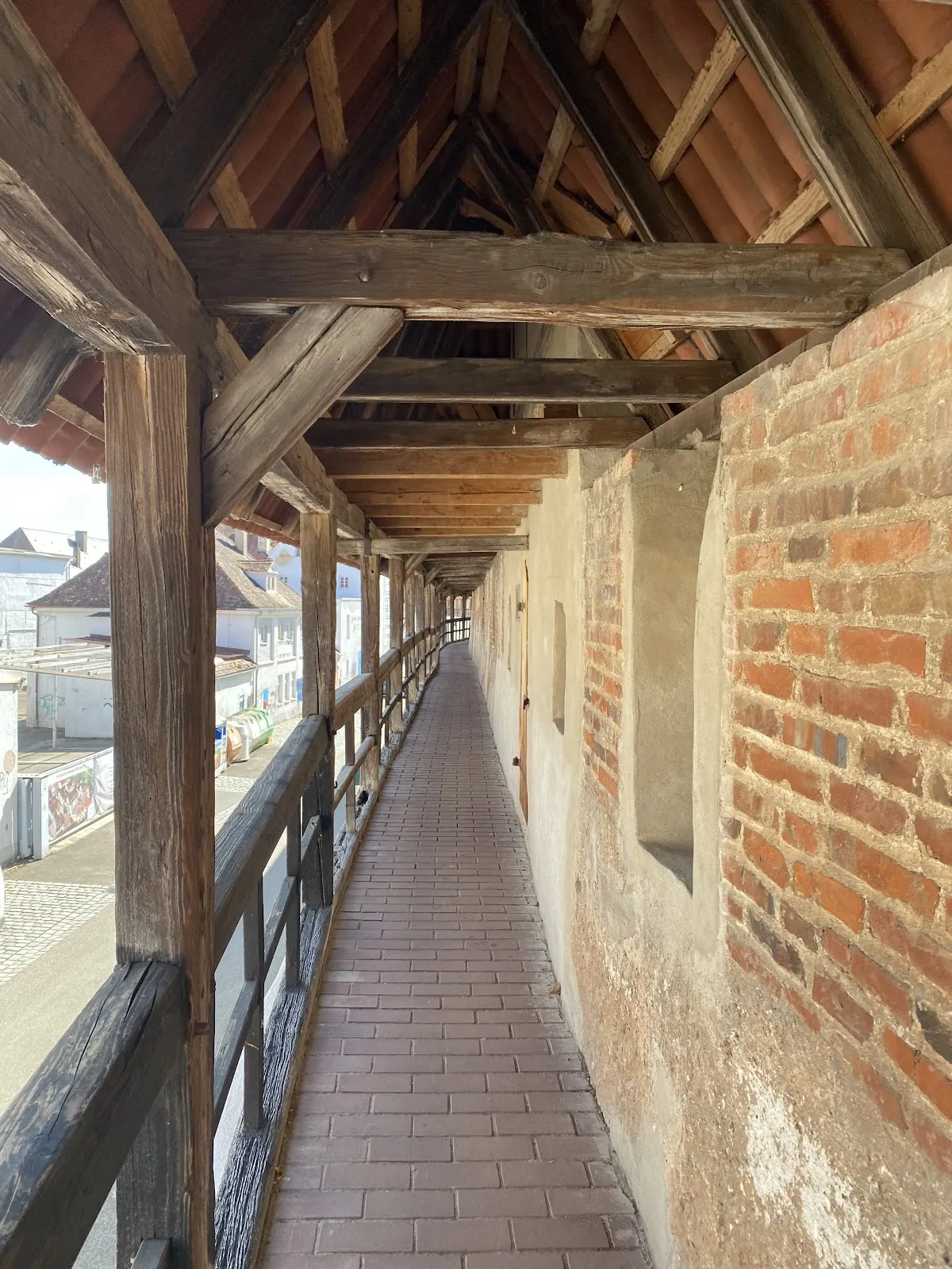 Реймлингерские ворота – средневековые городские ворота в Германии.