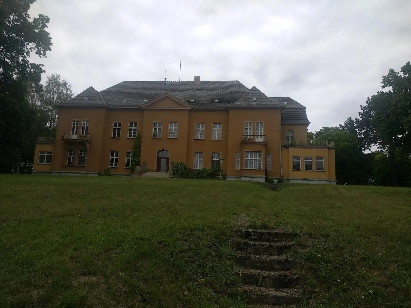 Парк и усадьба Альт-Резе